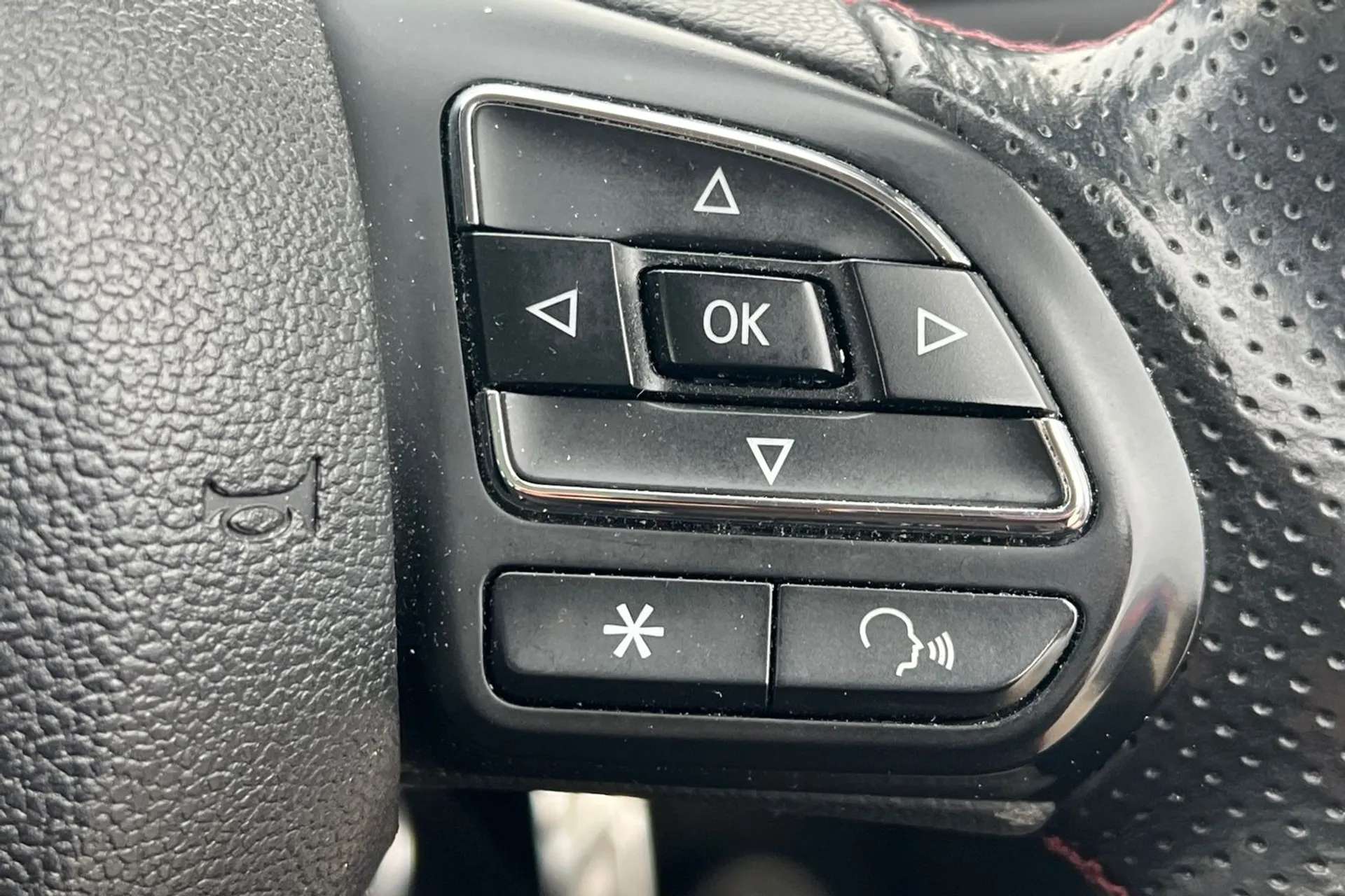 2022 MG MOTOR UK HS 2022 MG MOTOR UK HS