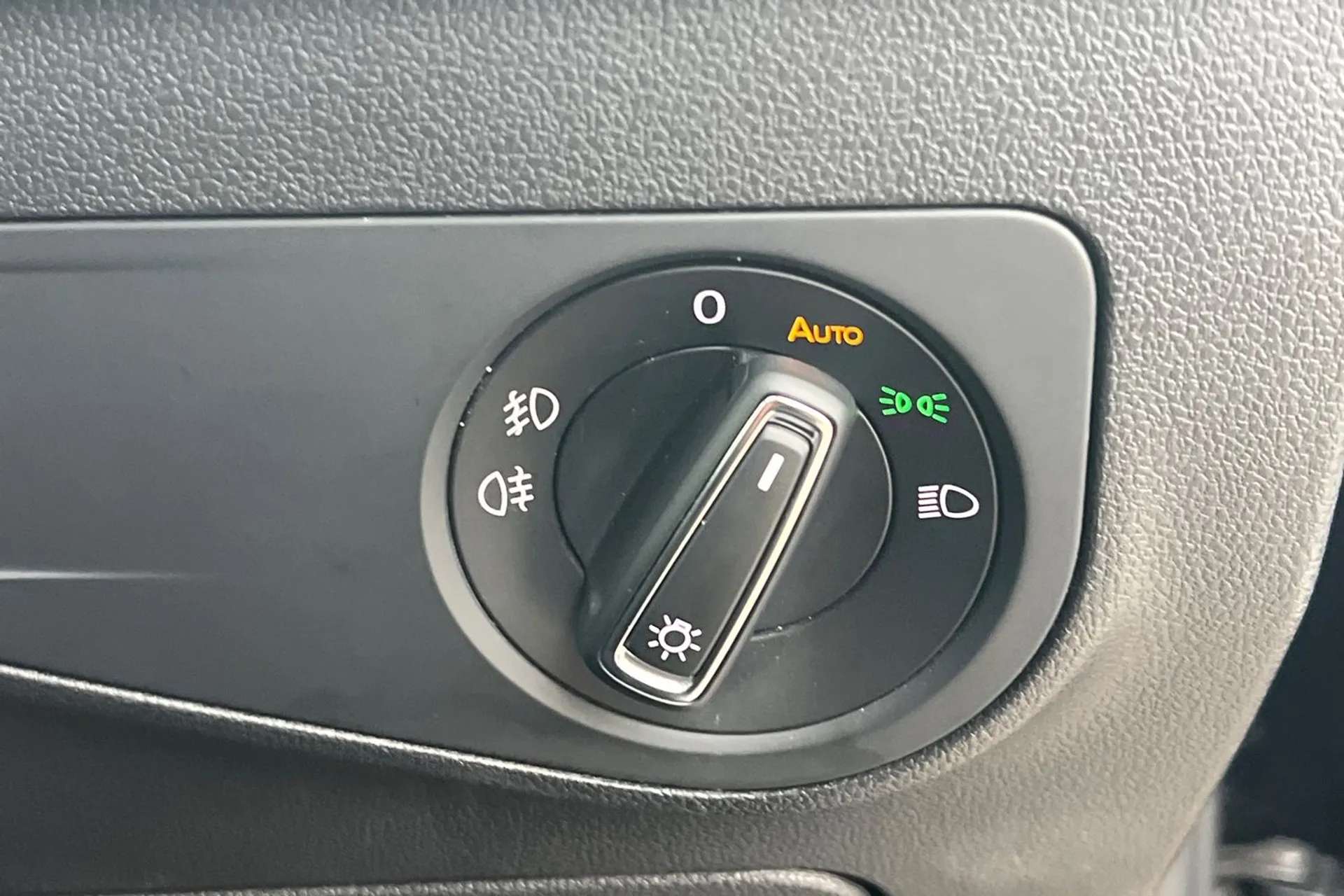 2017 VOLKSWAGEN TIGUAN 2017 VOLKSWAGEN TIGUAN