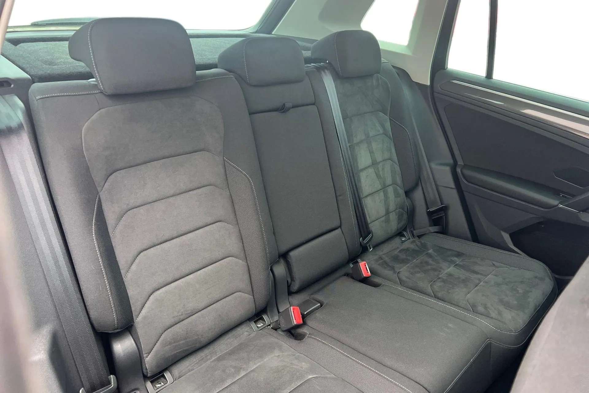 2017 VOLKSWAGEN TIGUAN 2017 VOLKSWAGEN TIGUAN