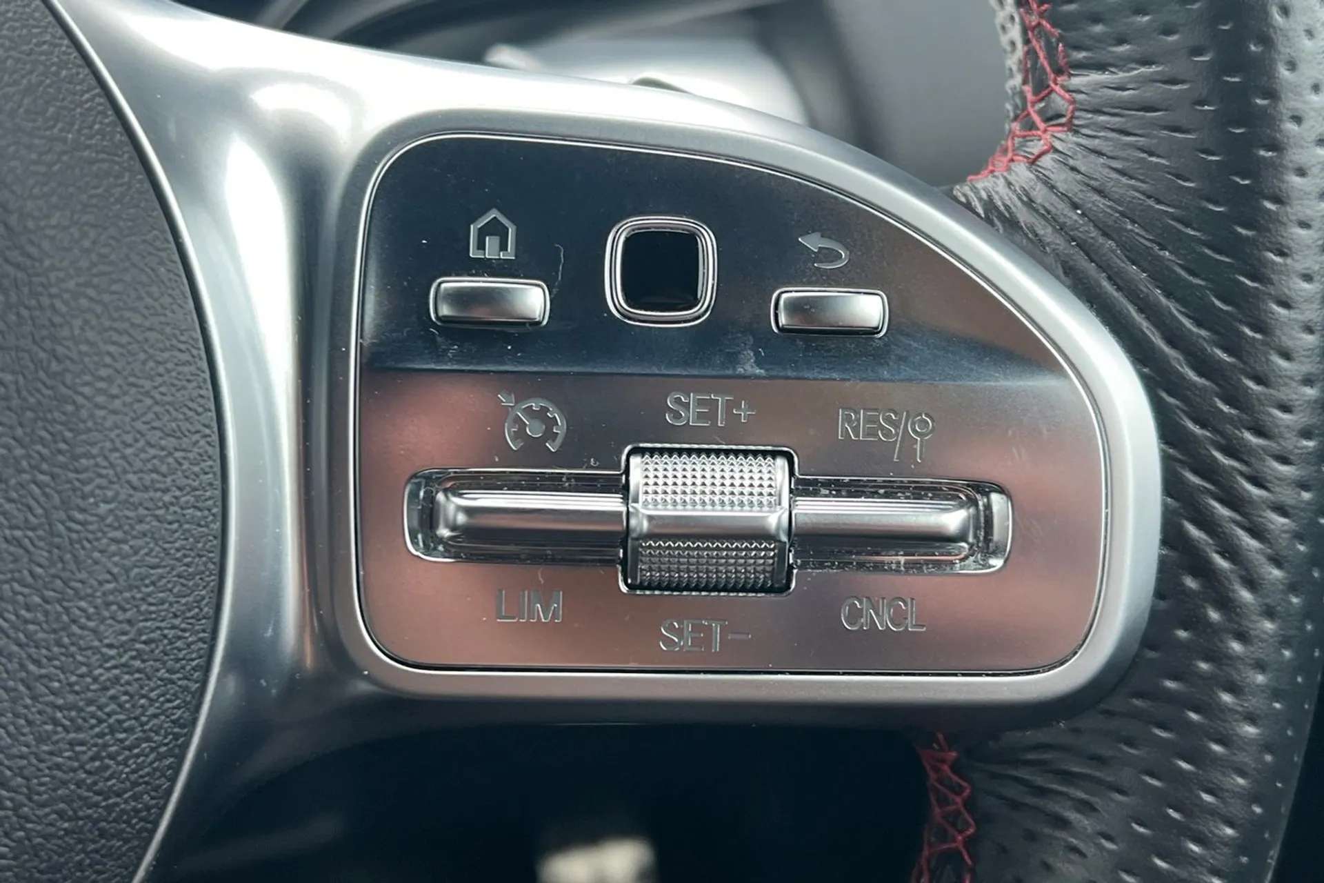 2023 MERCEDES-BENZ GLB 2023 MERCEDES-BENZ GLB