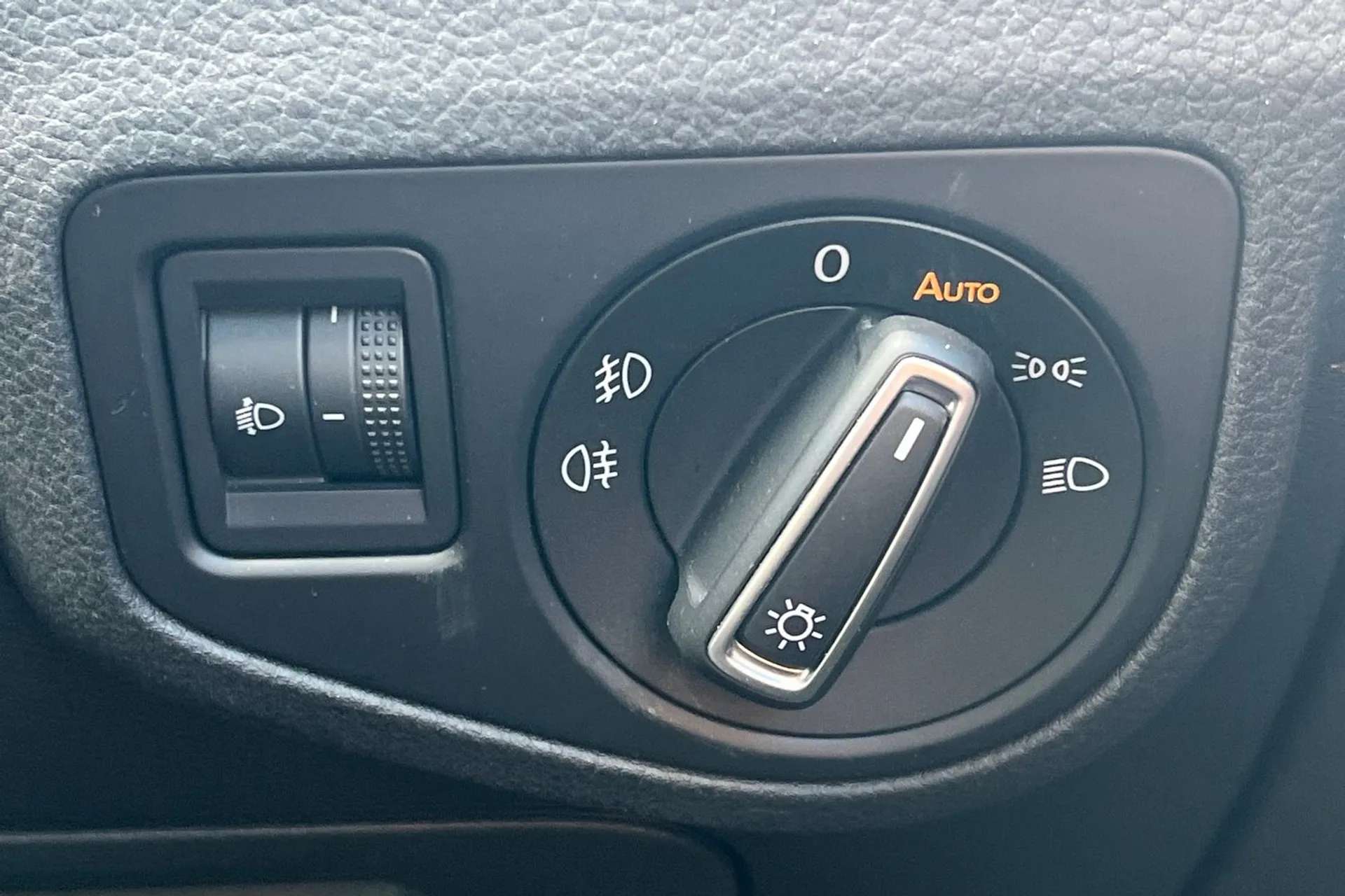 2014 VOLKSWAGEN GOLF SV 2014 VOLKSWAGEN GOLF SV