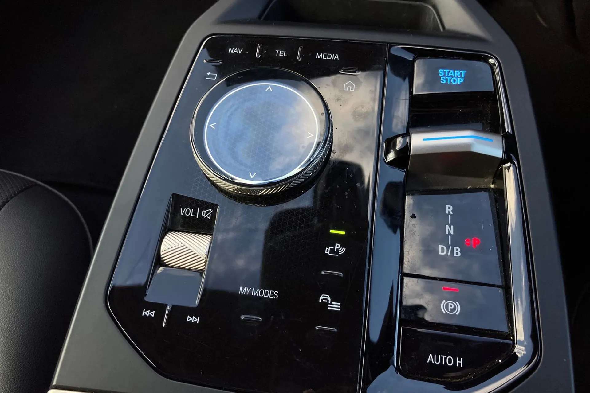 2022 BMW IX 2022 BMW IX