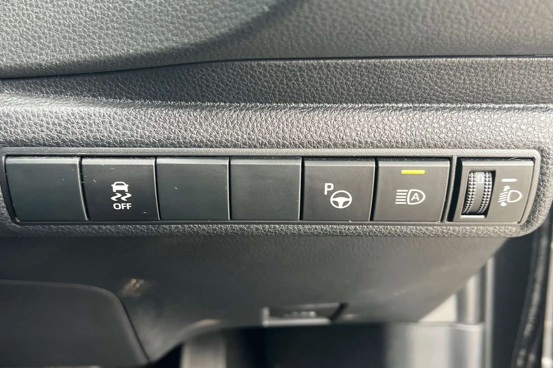 2022 TOYOTA COROLLA 2022 TOYOTA COROLLA