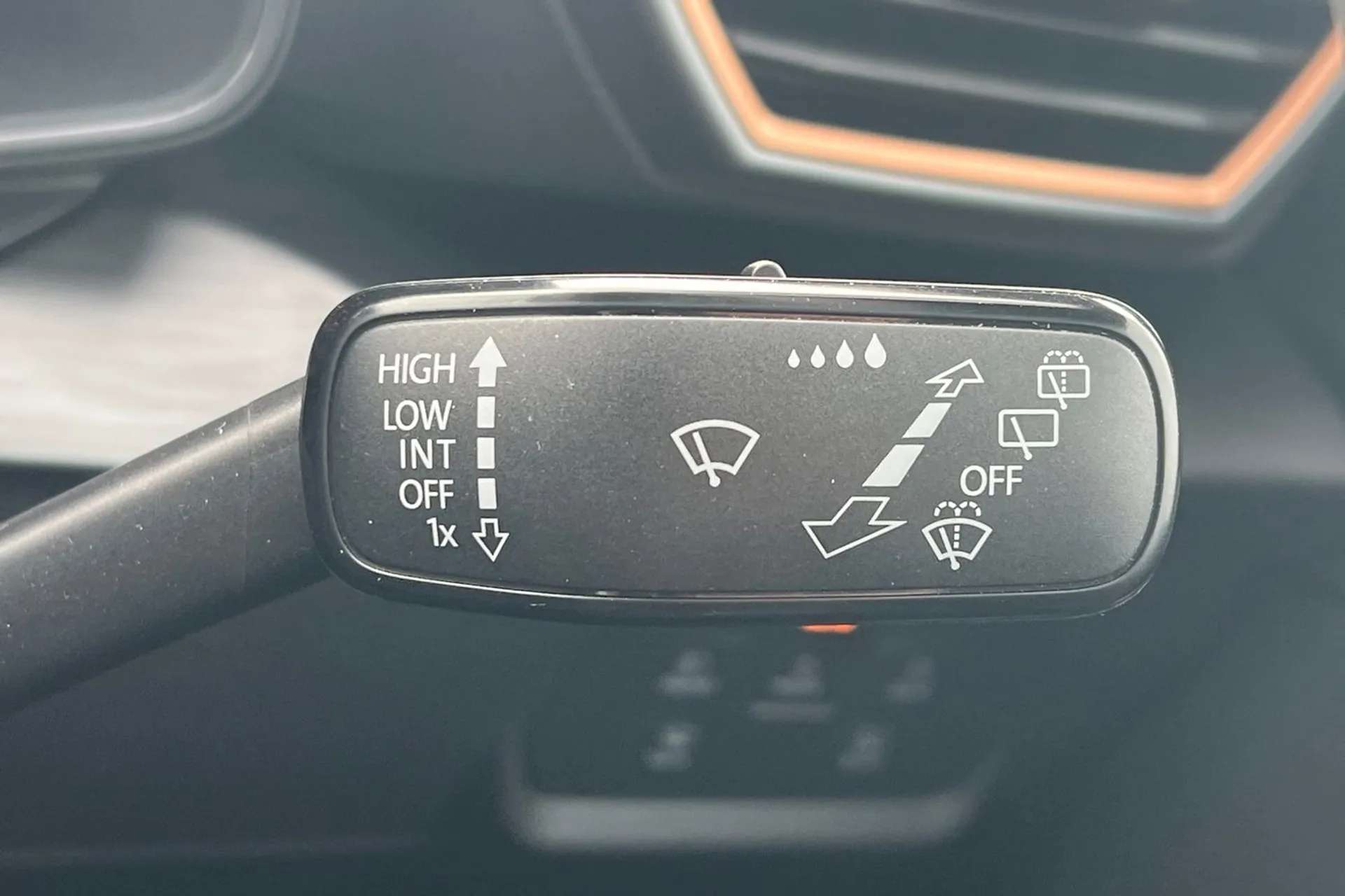 2024 CUPRA LEON 2024 CUPRA LEON