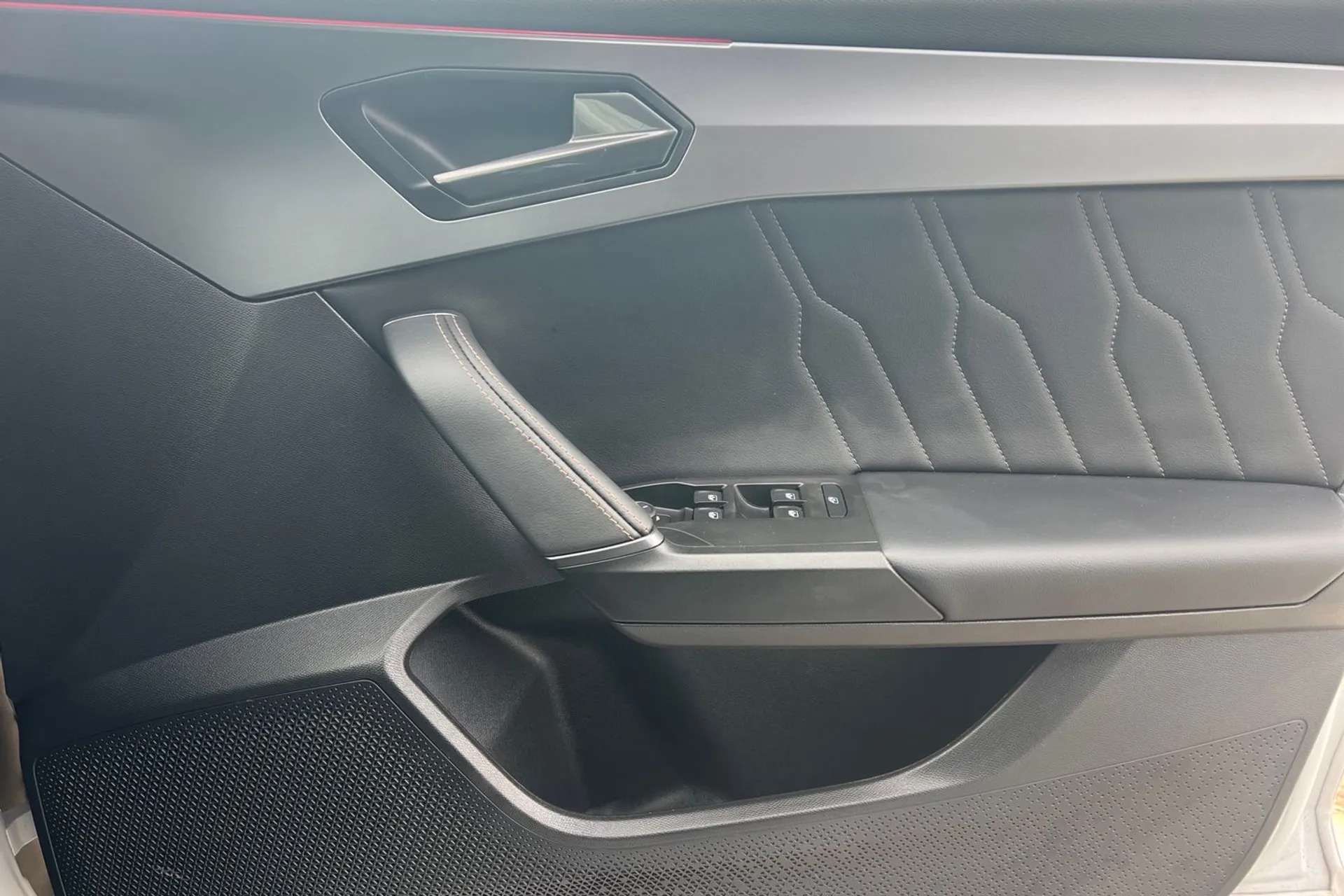 2024 CUPRA LEON 2024 CUPRA LEON