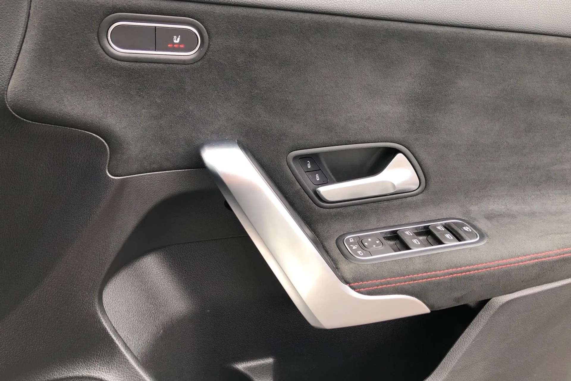 2019 MERCEDES-BENZ A CLASS 2019 MERCEDES-BENZ A CLASS