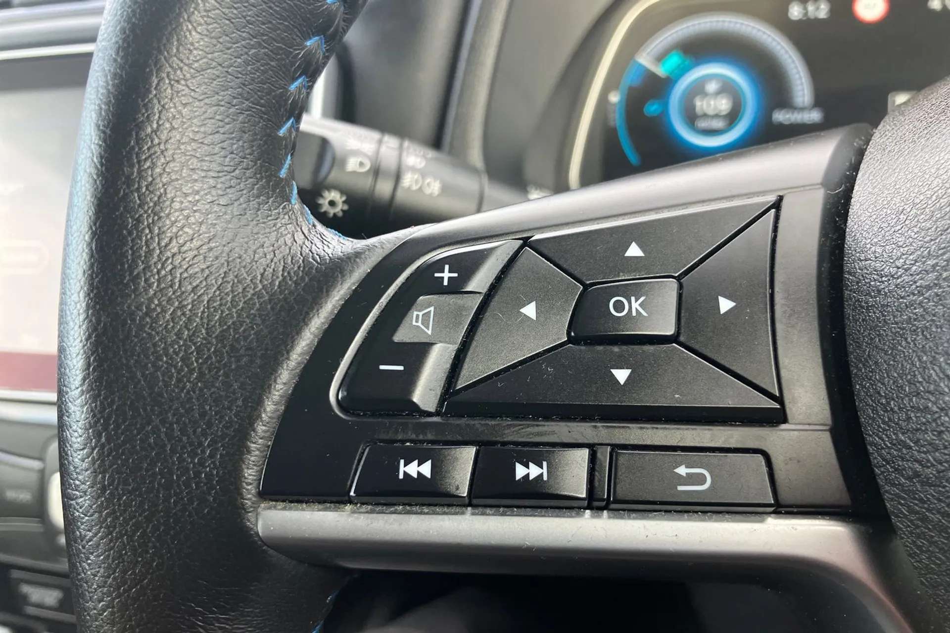 2022 NISSAN LEAF 2022 NISSAN LEAF