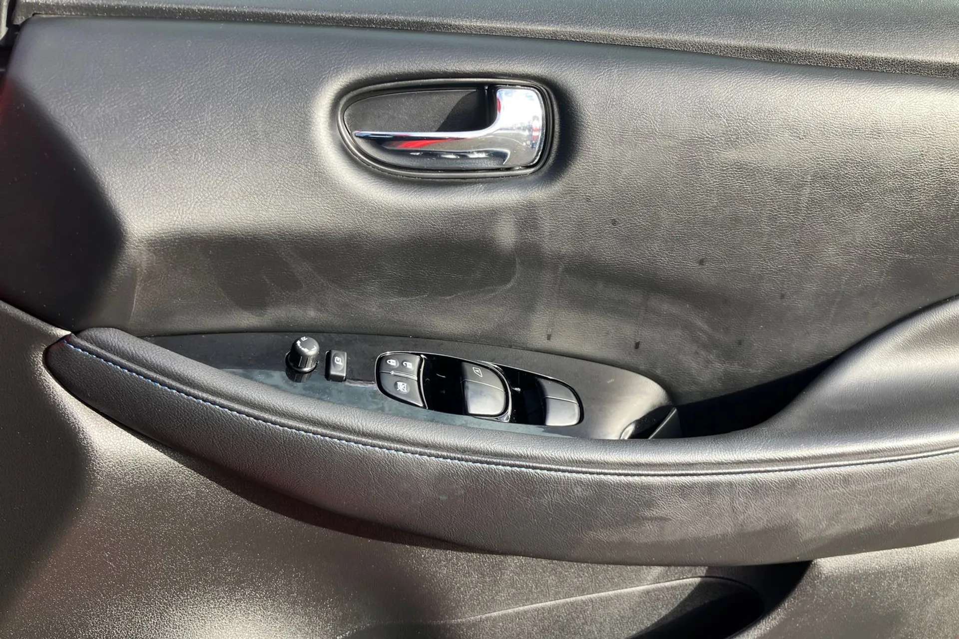 2022 NISSAN LEAF 2022 NISSAN LEAF