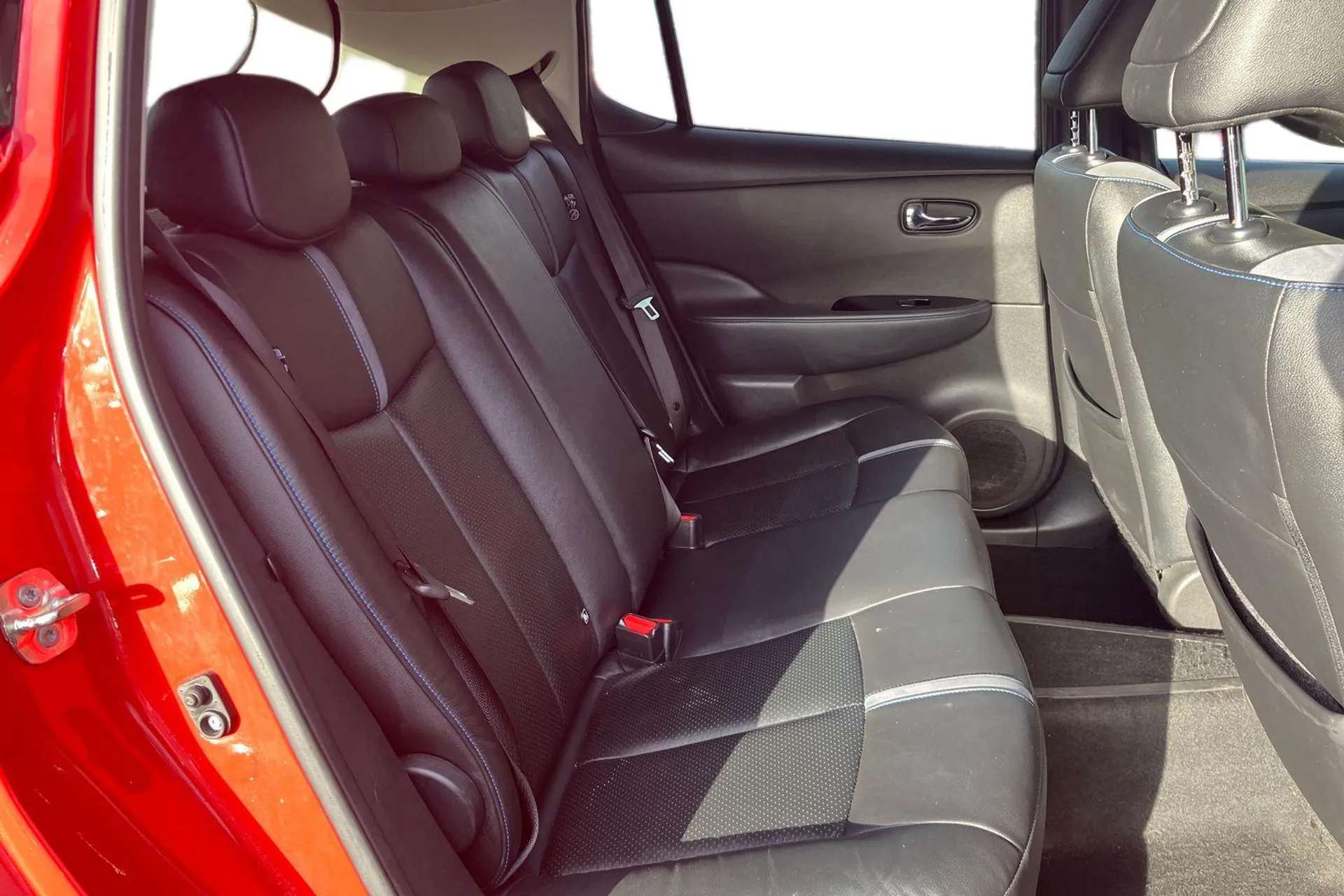 2022 NISSAN LEAF 2022 NISSAN LEAF