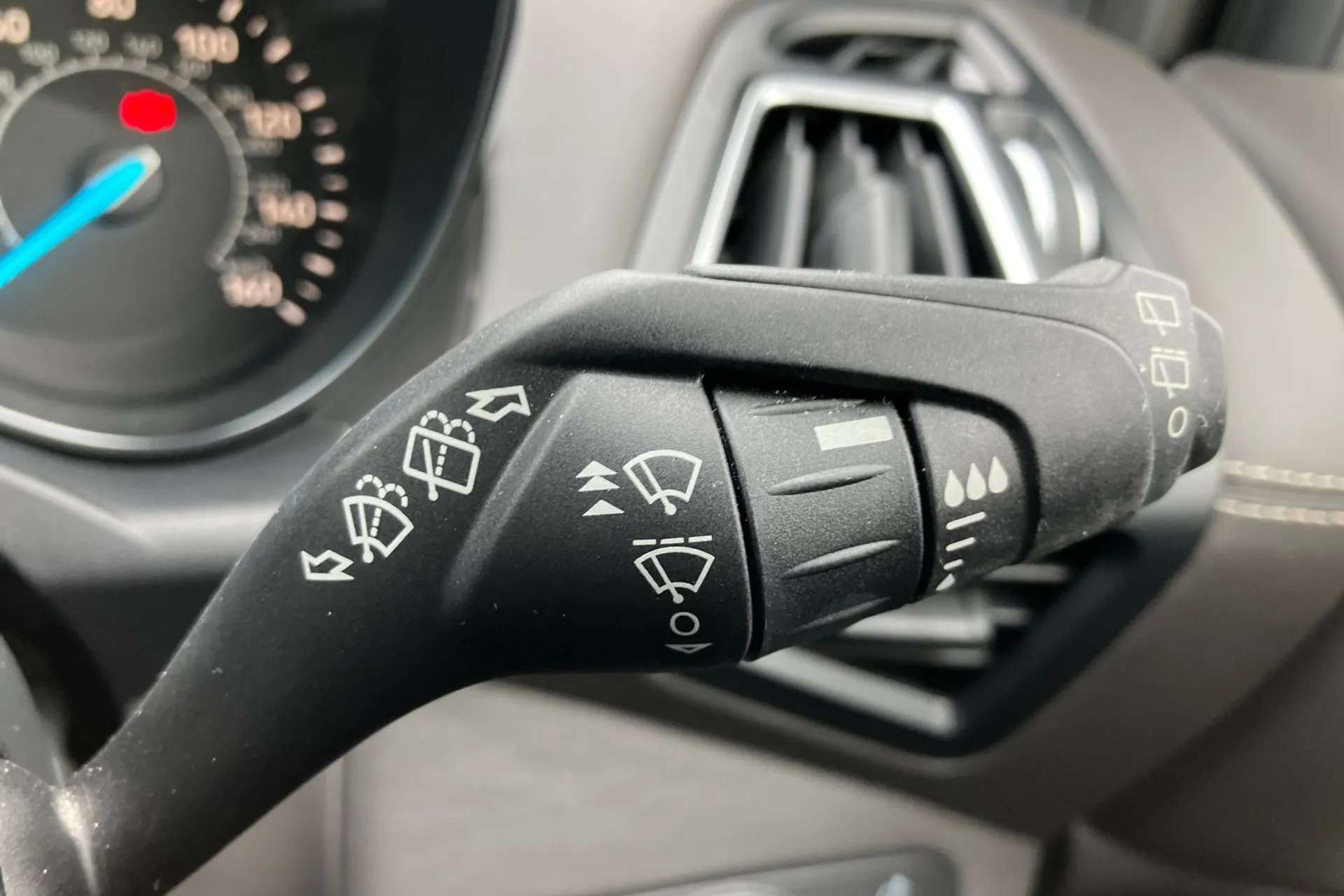 2019 FORD KUGA VIGNALE 2019 FORD KUGA VIGNALE