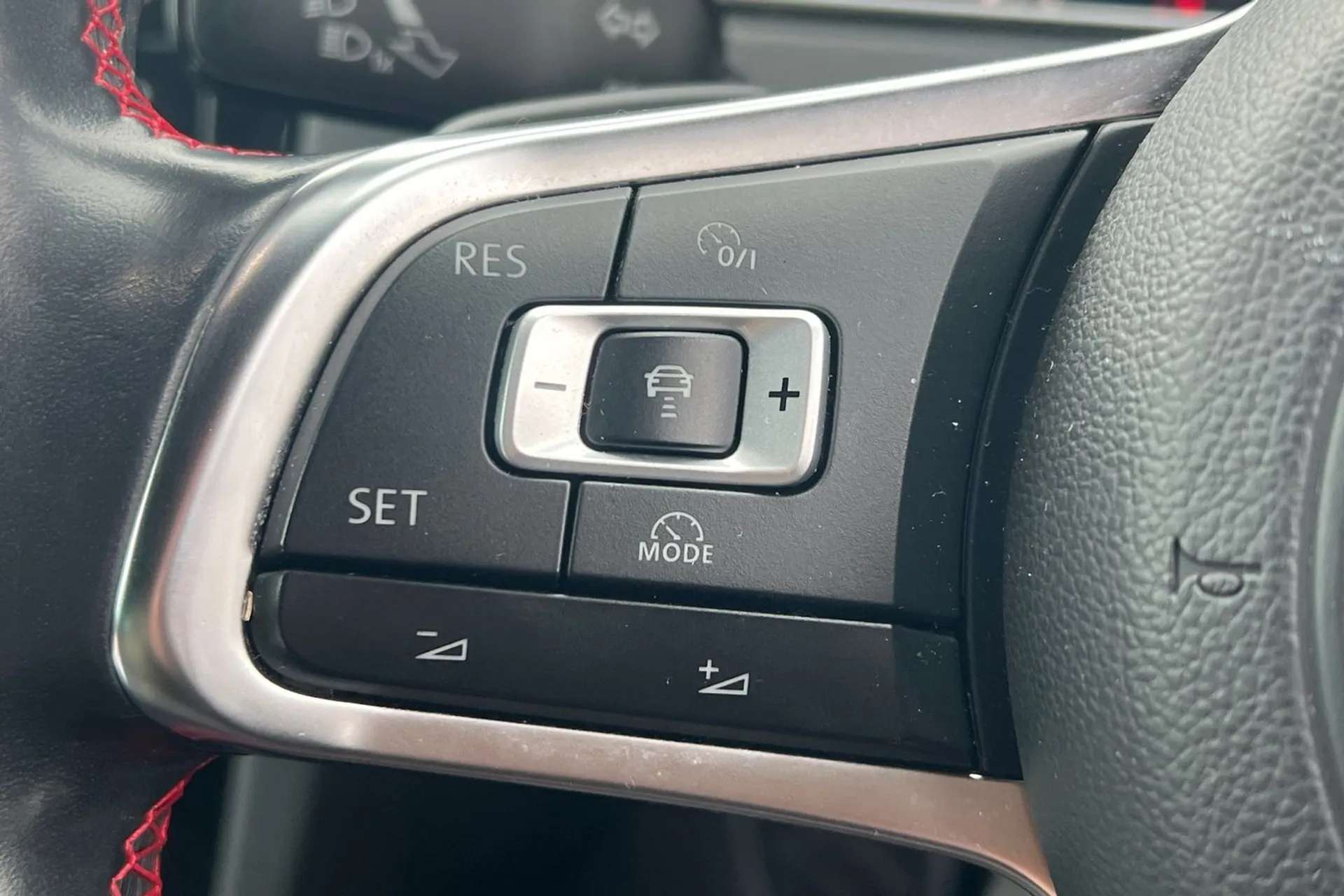 2018 VOLKSWAGEN GOLF 2018 VOLKSWAGEN GOLF