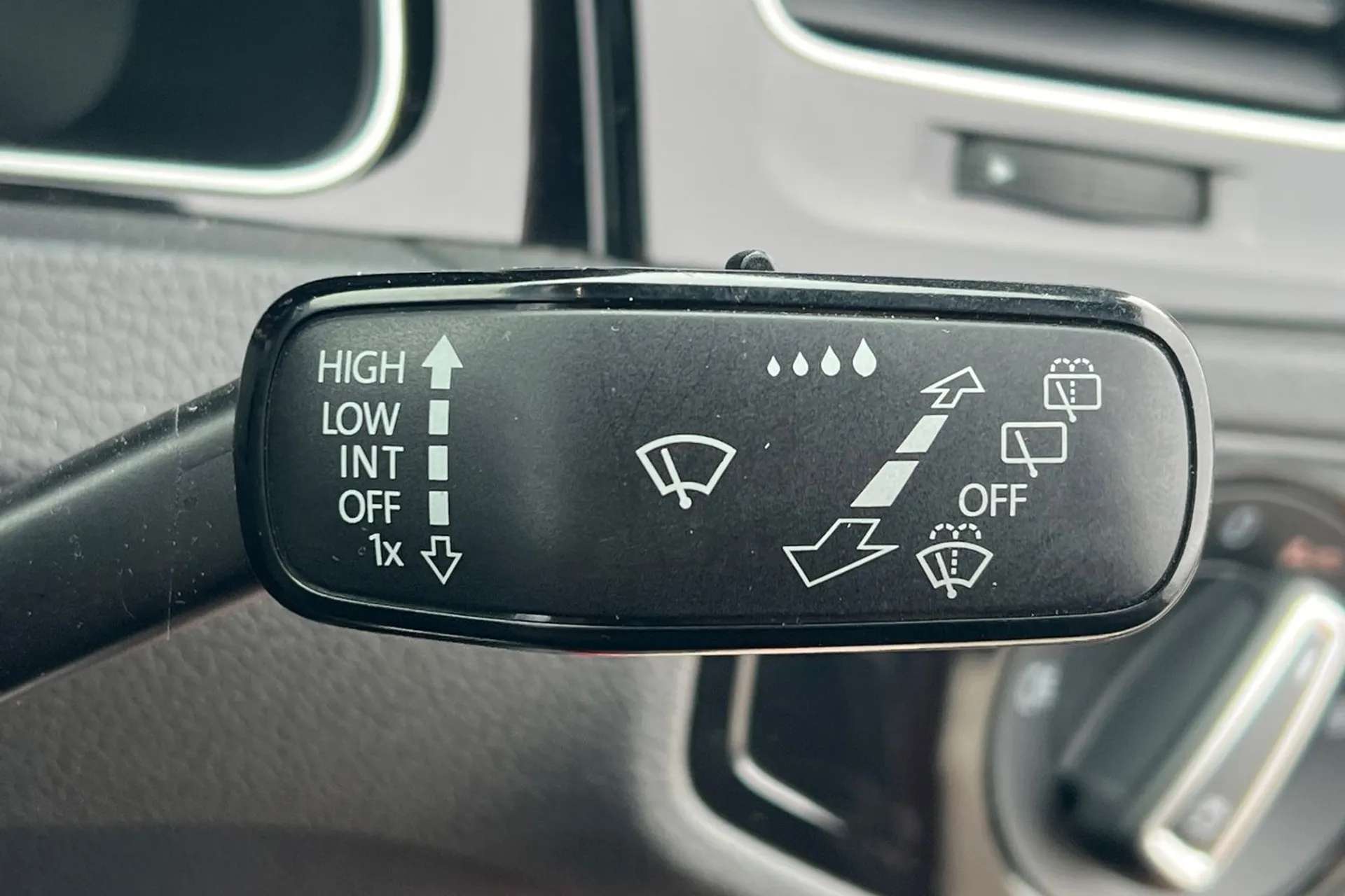 2018 VOLKSWAGEN GOLF 2018 VOLKSWAGEN GOLF