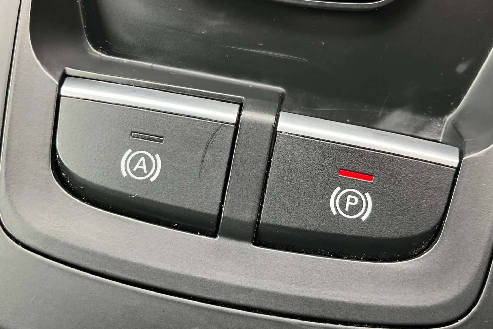 2018 AUDI Q2 2018 AUDI Q2