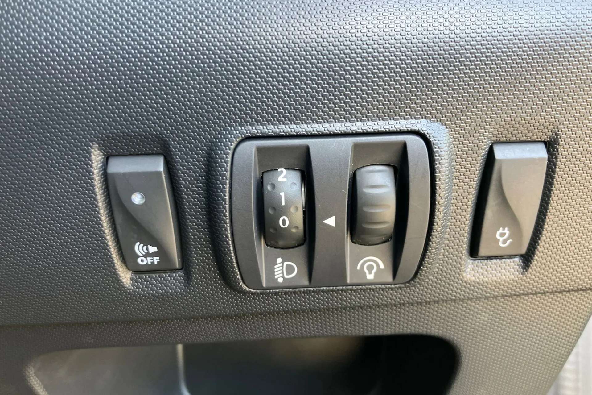 2019 RENAULT ZOE 2019 RENAULT ZOE