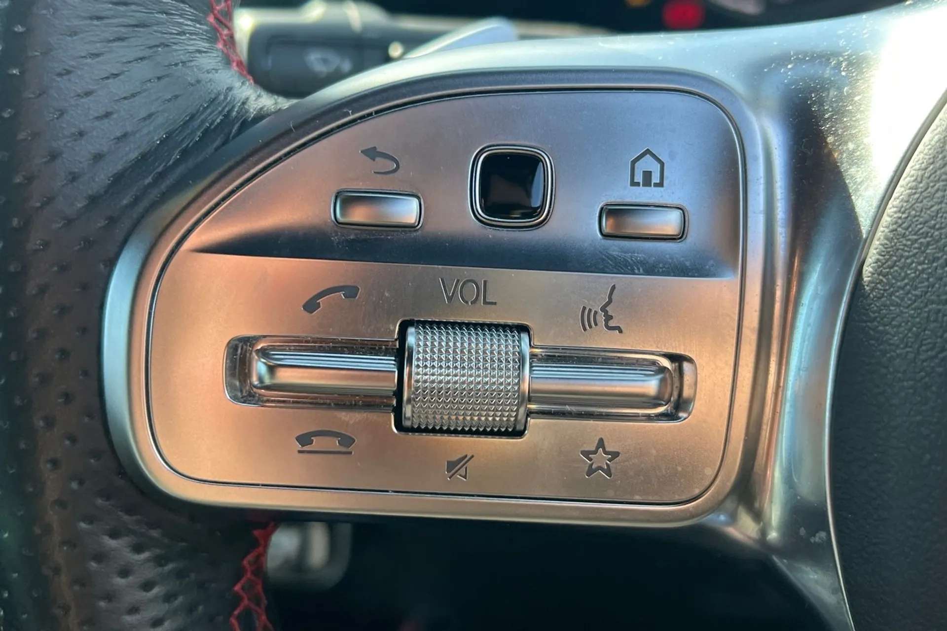 2023 MERCEDES-BENZ GLB 2023 MERCEDES-BENZ GLB