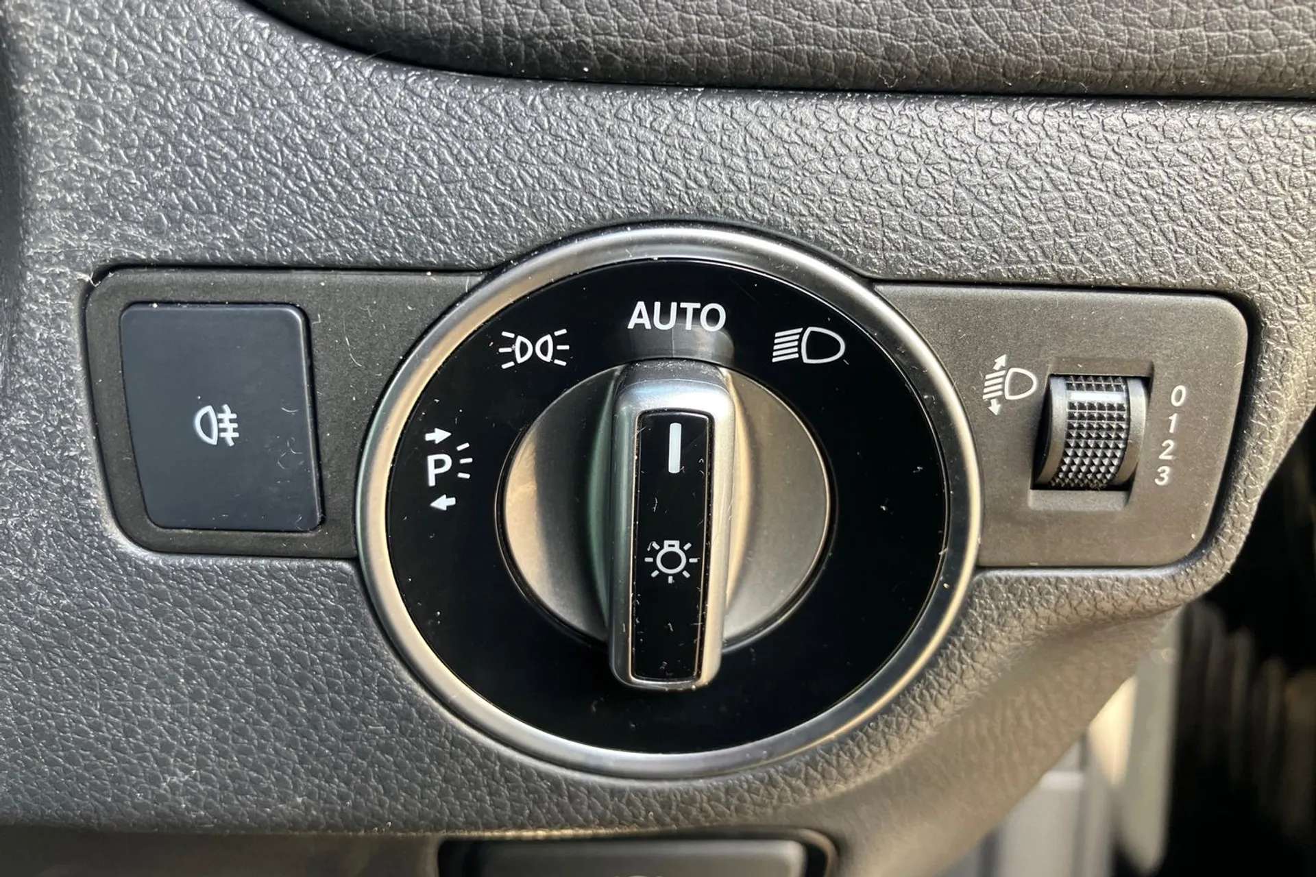 2018 MERCEDES-BENZ CLA CLASS 2018 MERCEDES-BENZ CLA CLASS