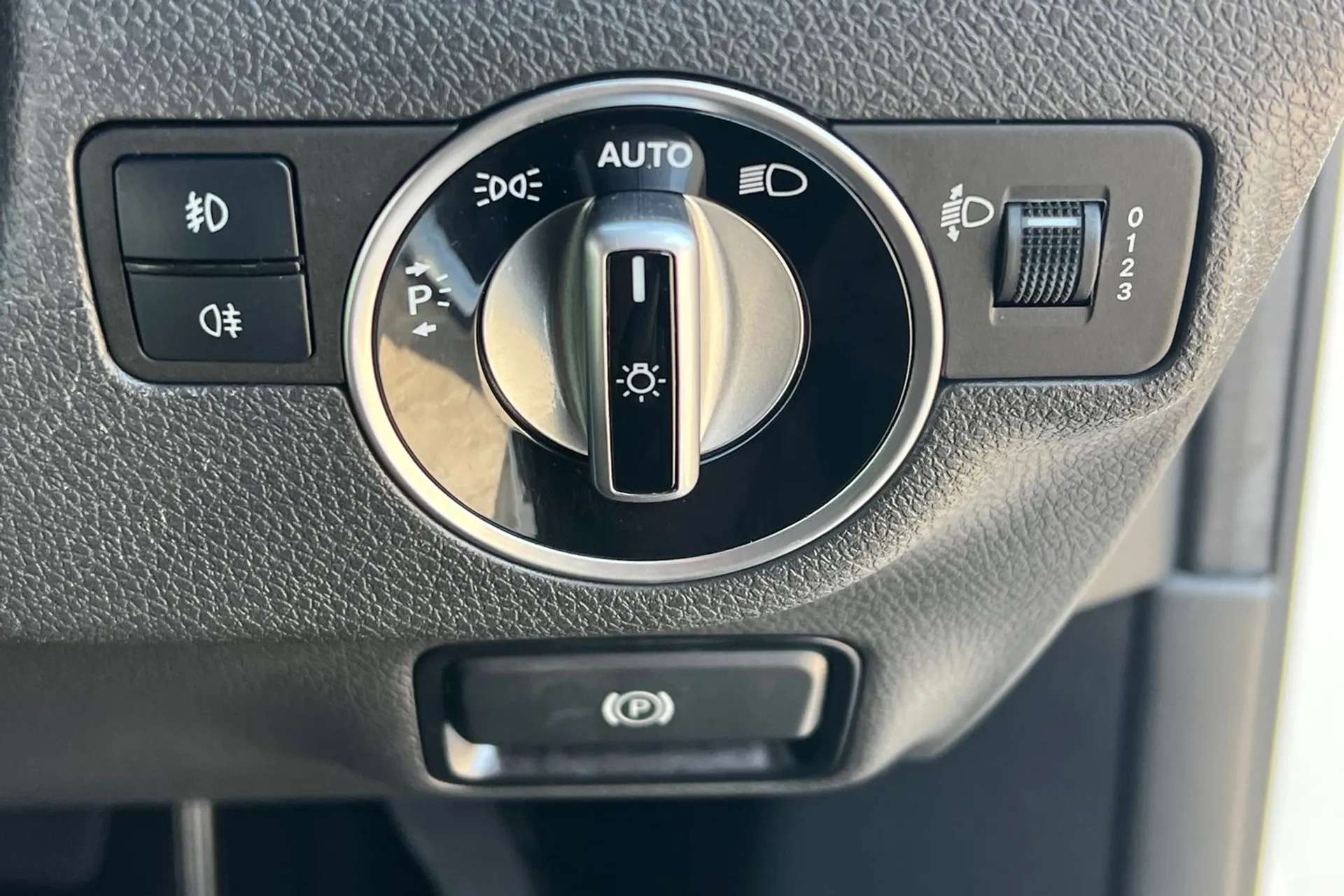 2019 MERCEDES-BENZ GLA 2019 MERCEDES-BENZ GLA