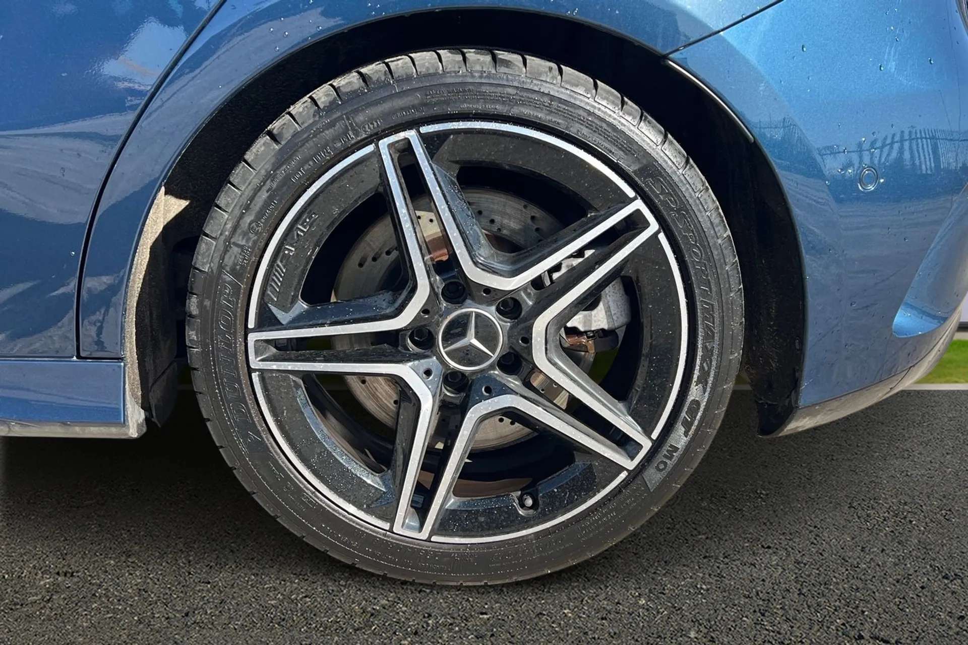 2021 MERCEDES-BENZ A CLASS 2021 MERCEDES-BENZ A CLASS