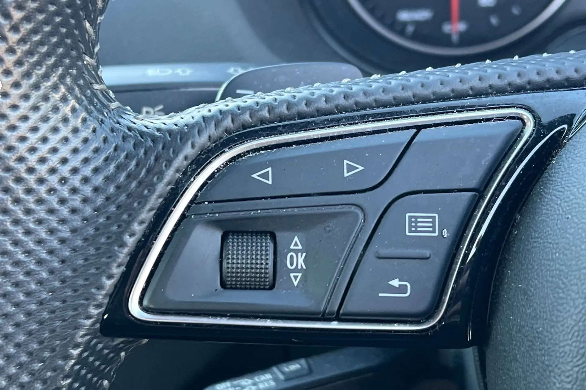 2019 AUDI Q2 2019 AUDI Q2