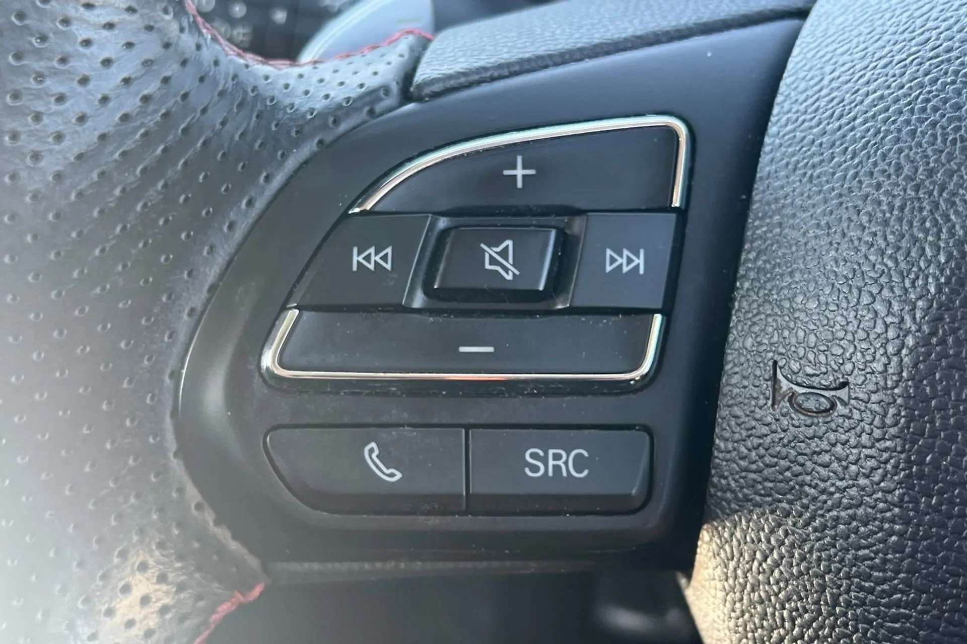 2020 MG MOTOR UK HS 2020 MG MOTOR UK HS