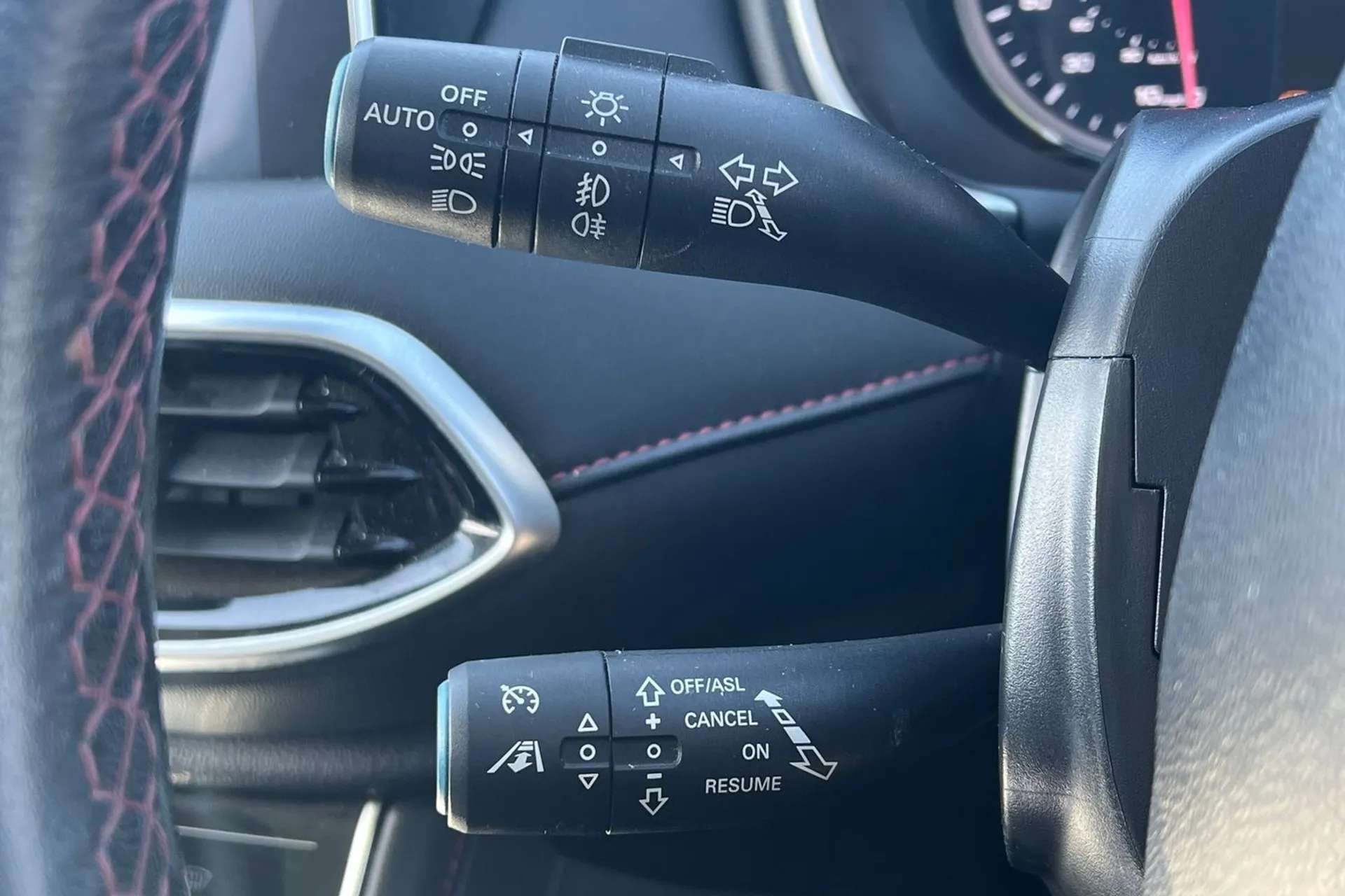 2020 MG MOTOR UK HS 2020 MG MOTOR UK HS