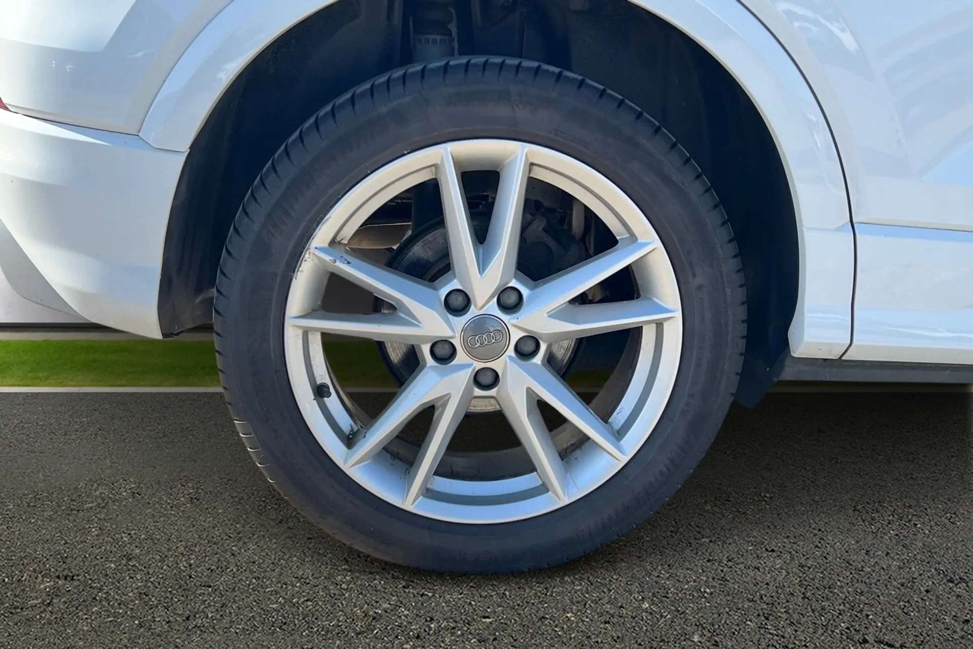 2019 AUDI Q2 2019 AUDI Q2