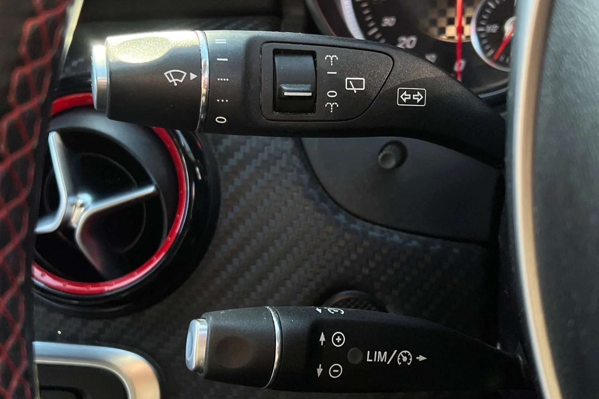 2016 MERCEDES-BENZ A CLASS 2016 MERCEDES-BENZ A CLASS