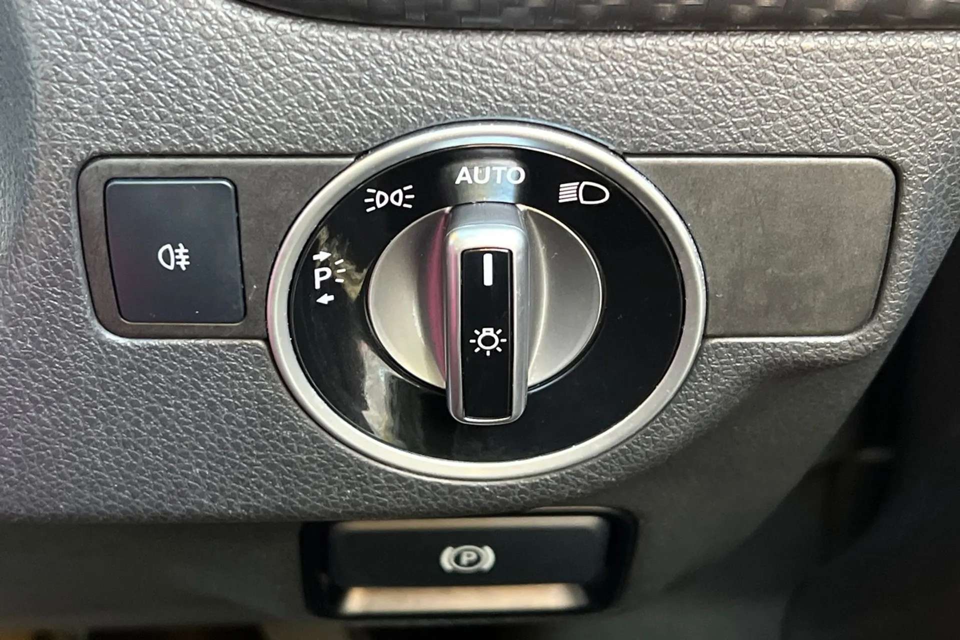 2016 MERCEDES-BENZ A CLASS 2016 MERCEDES-BENZ A CLASS