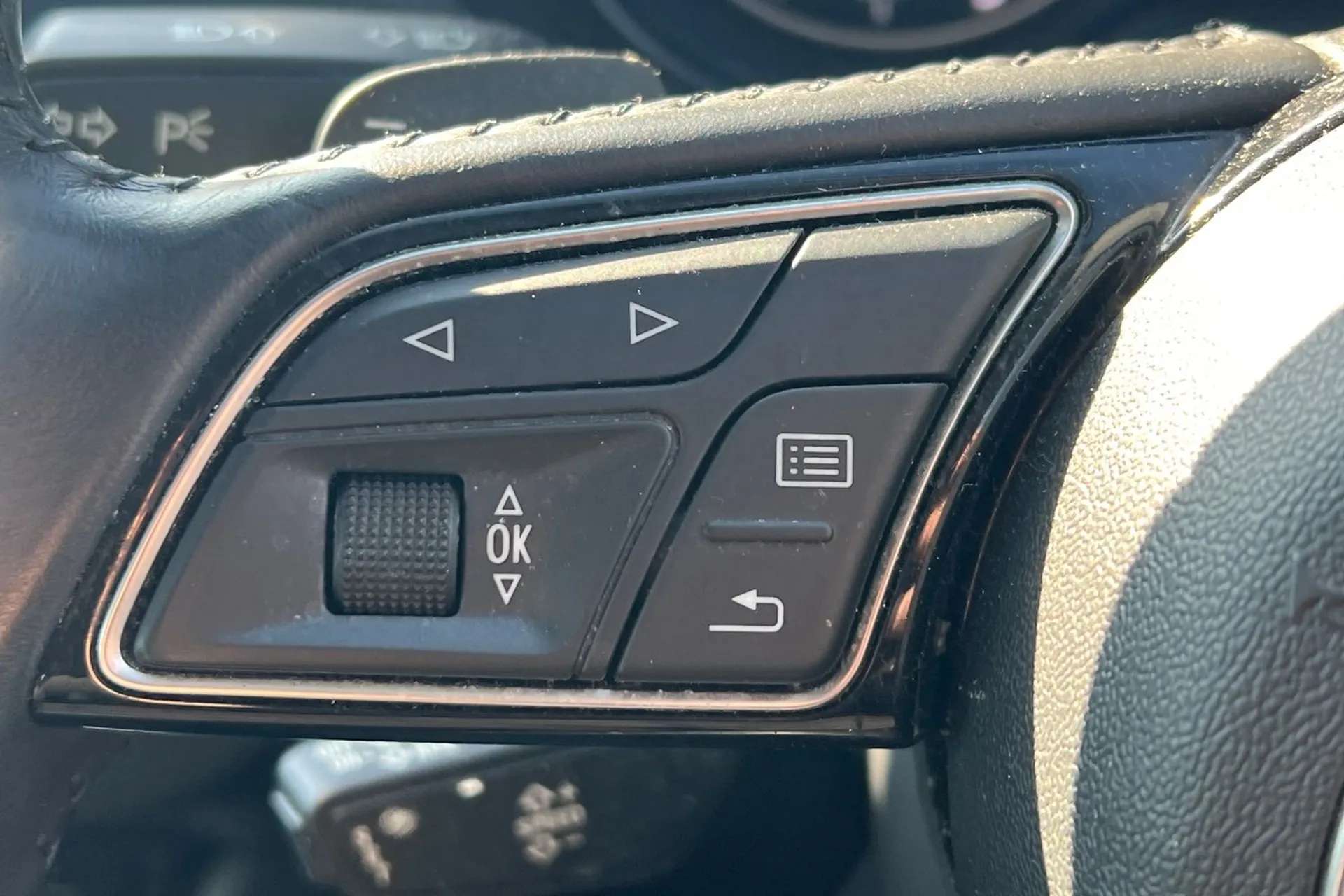 2019 AUDI Q2 2019 AUDI Q2