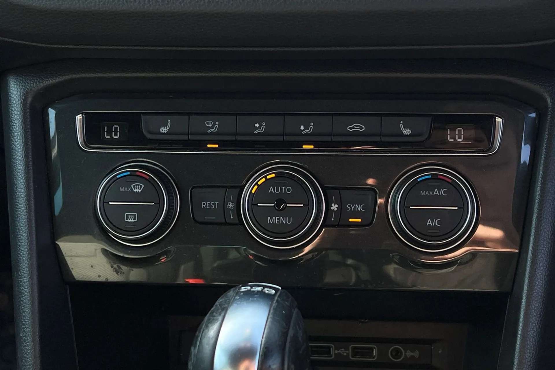 2019 VOLKSWAGEN TIGUAN 2019 VOLKSWAGEN TIGUAN