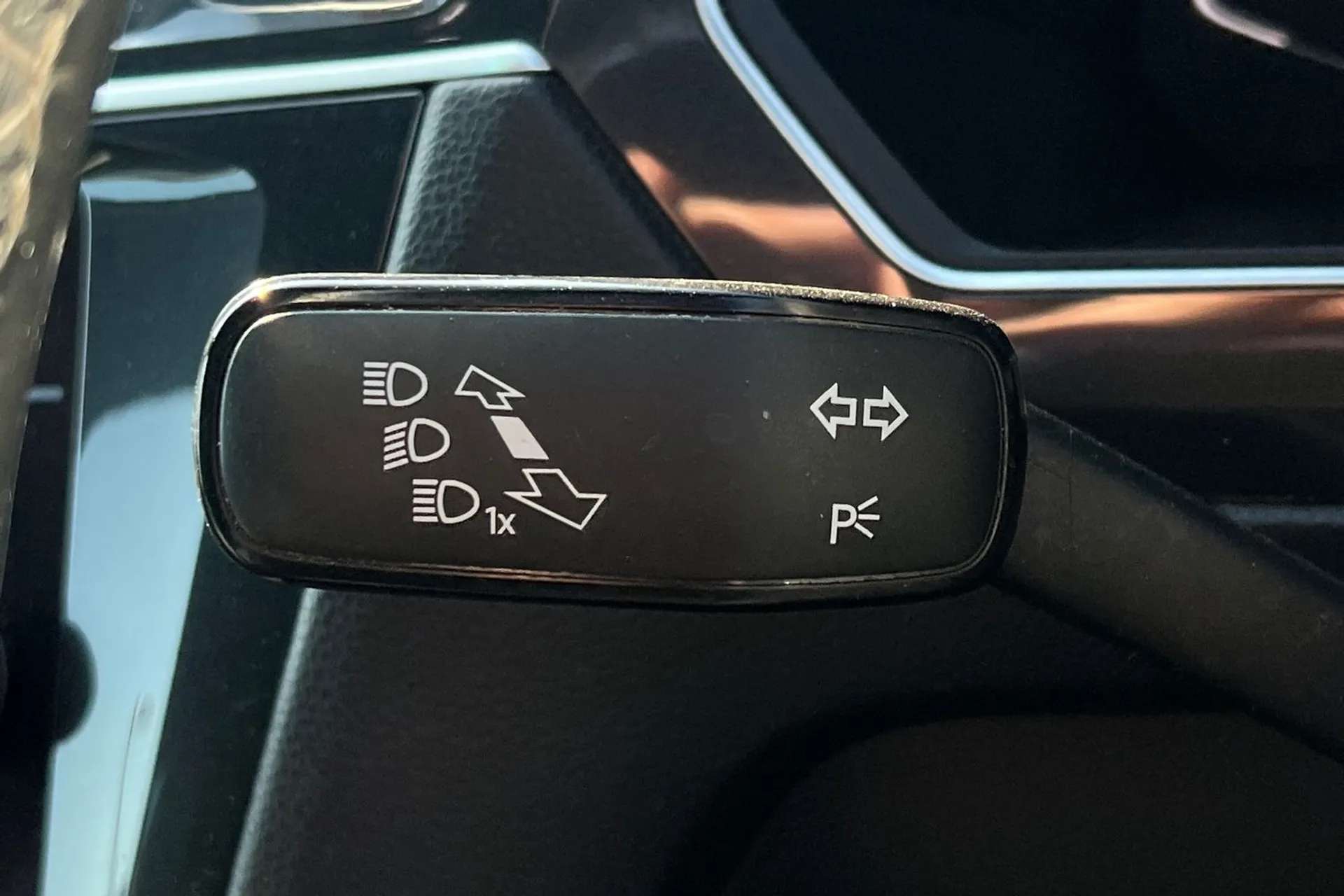 2019 VOLKSWAGEN TIGUAN 2019 VOLKSWAGEN TIGUAN