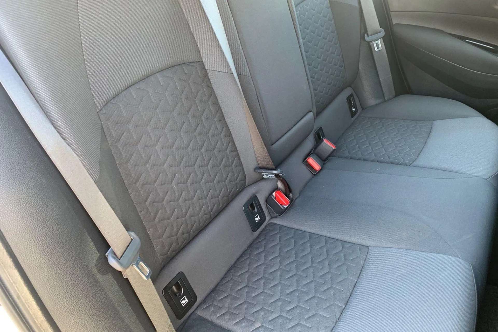 2019 TOYOTA COROLLA 2019 TOYOTA COROLLA