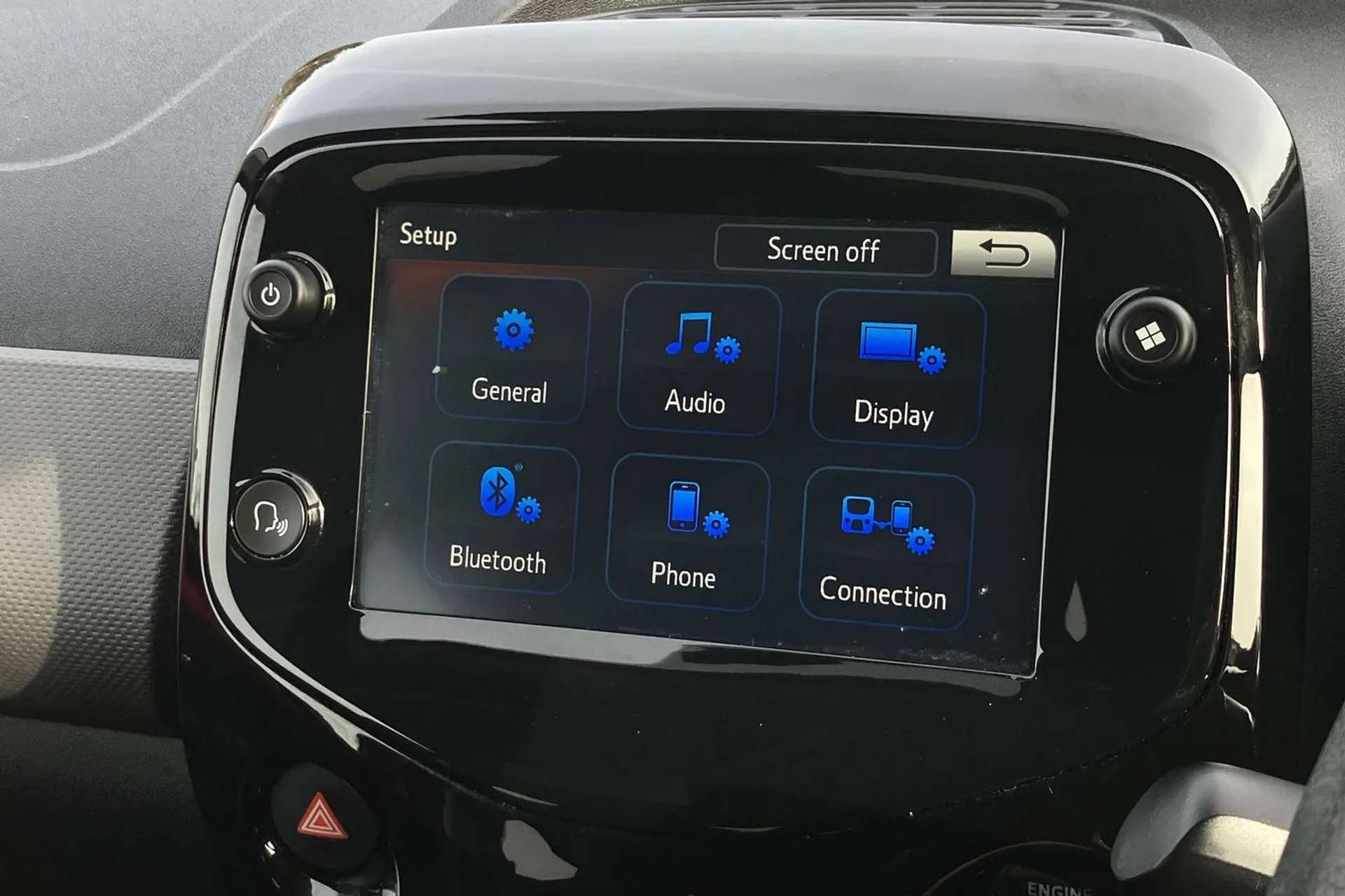 2021 PEUGEOT 108 2021 PEUGEOT 108