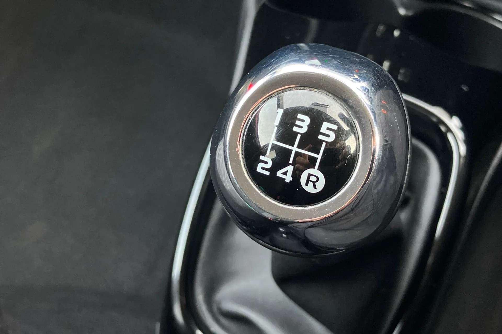 2021 PEUGEOT 108 2021 PEUGEOT 108