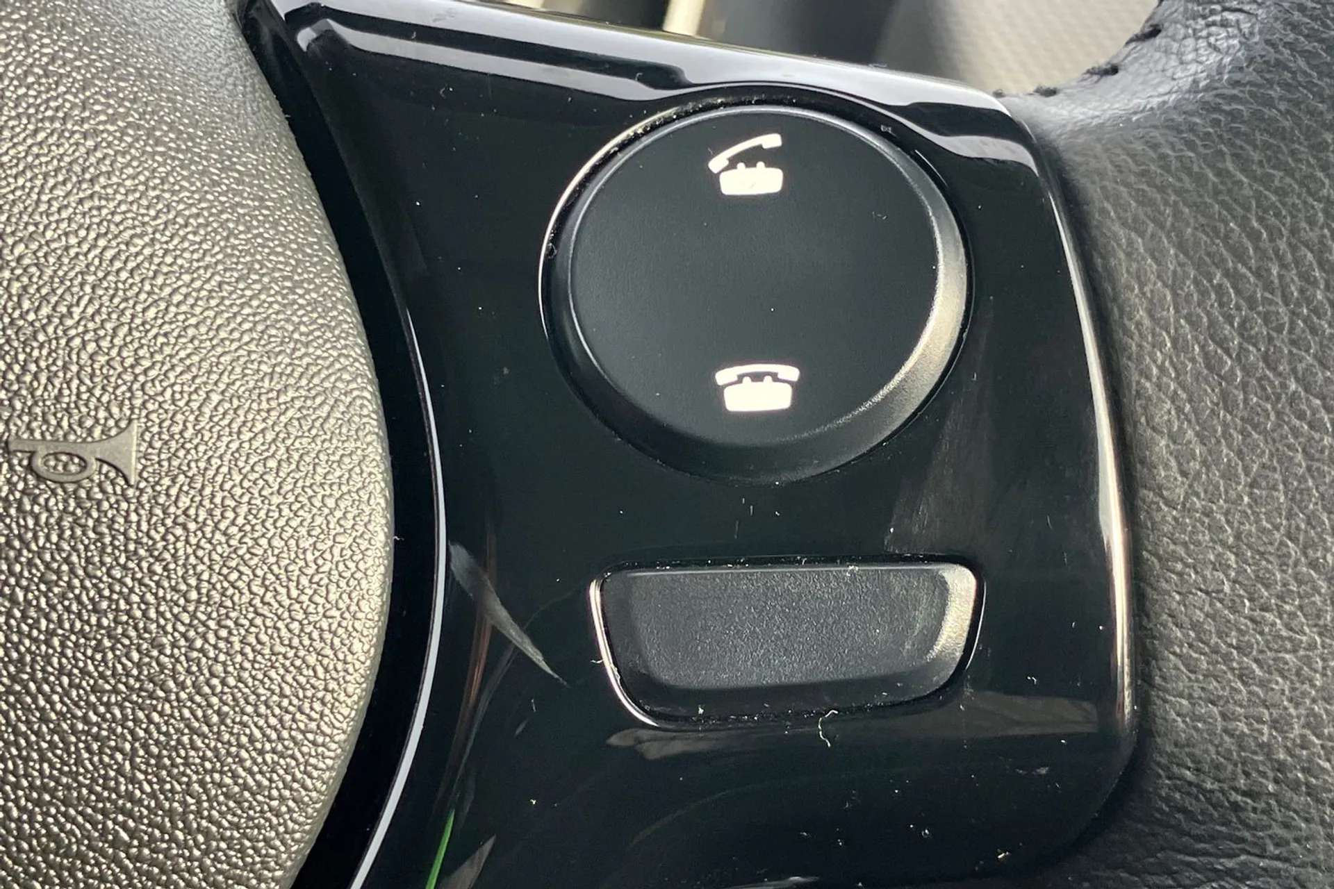 2021 PEUGEOT 108 2021 PEUGEOT 108