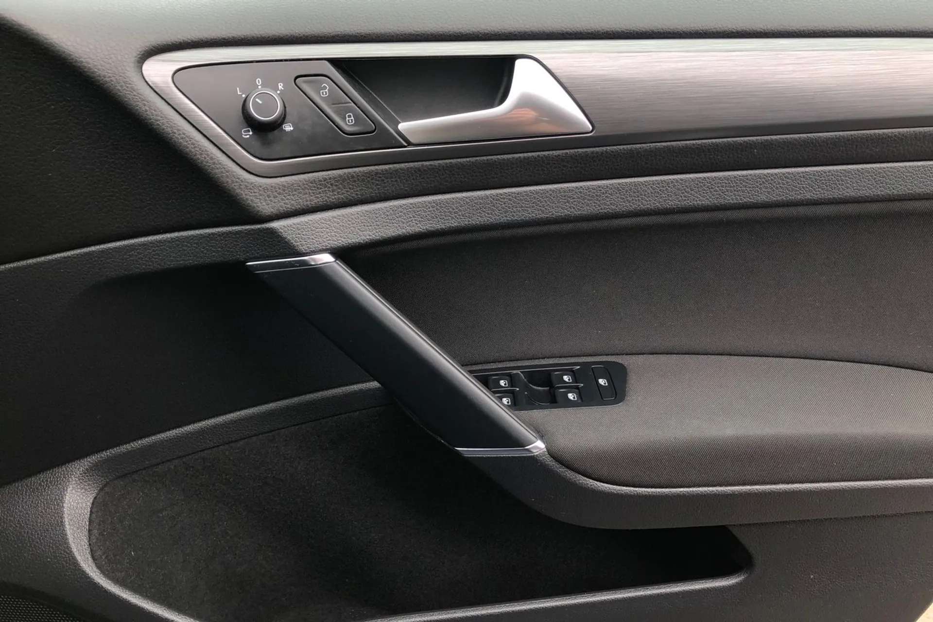 2019 VOLKSWAGEN GOLF 2019 VOLKSWAGEN GOLF