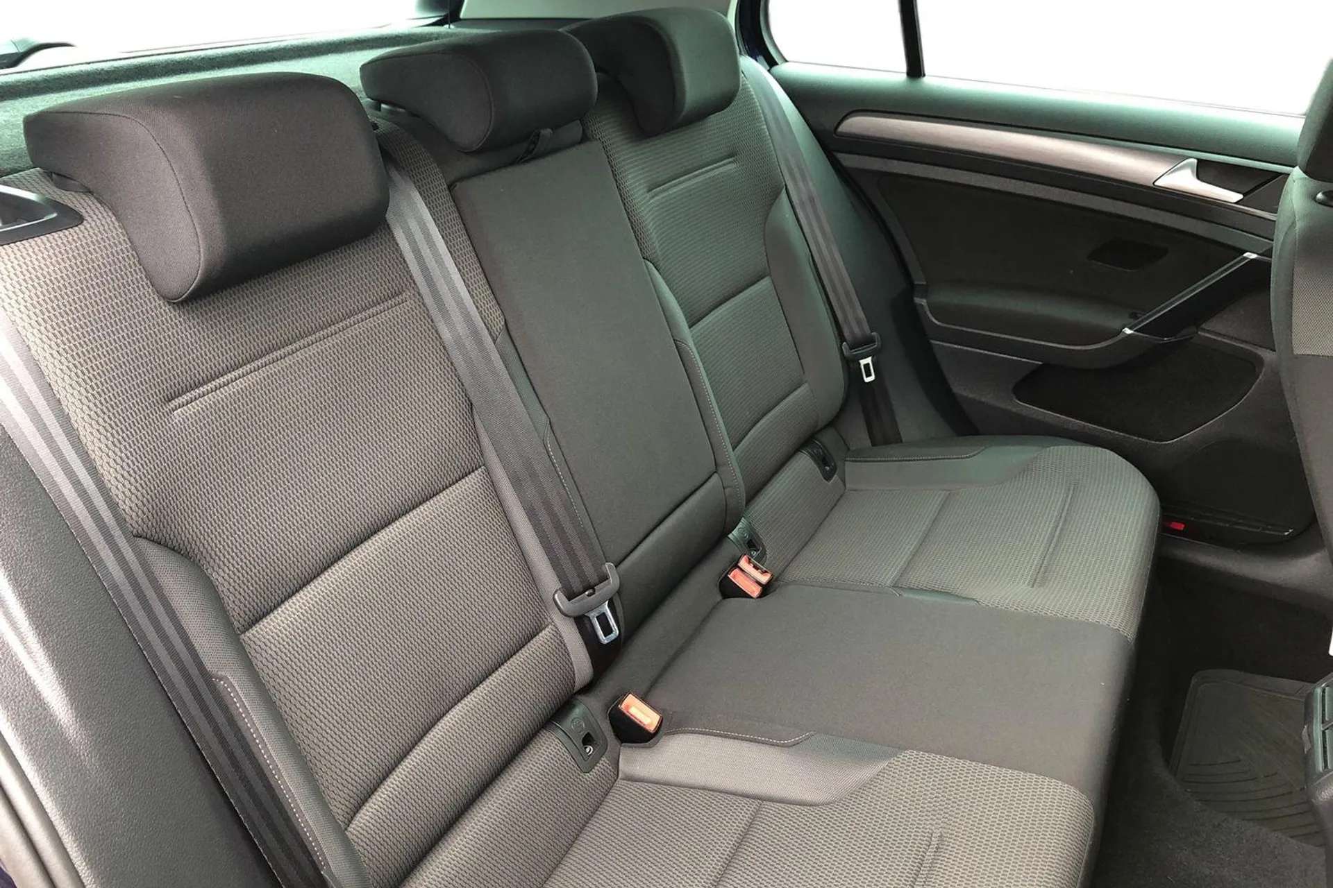 2019 VOLKSWAGEN GOLF 2019 VOLKSWAGEN GOLF