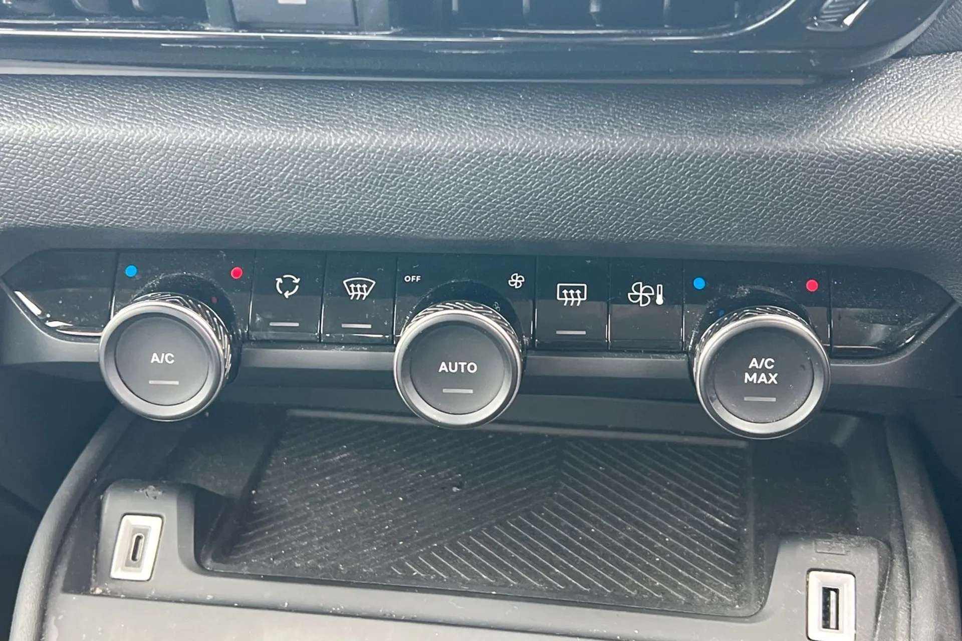 2021 CITROEN C4 2021 CITROEN C4