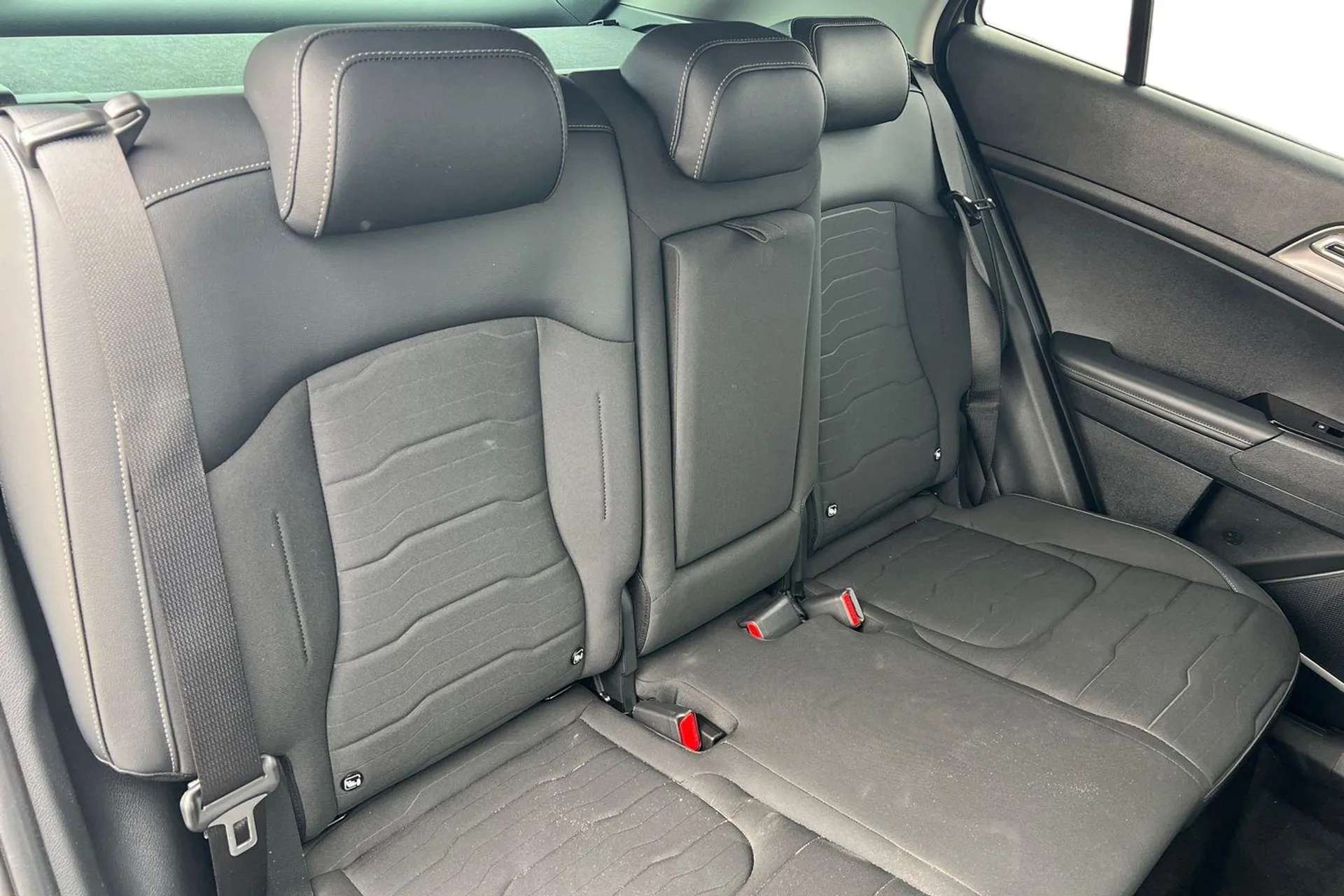 2025 KIA SPORTAGE 2025 KIA SPORTAGE