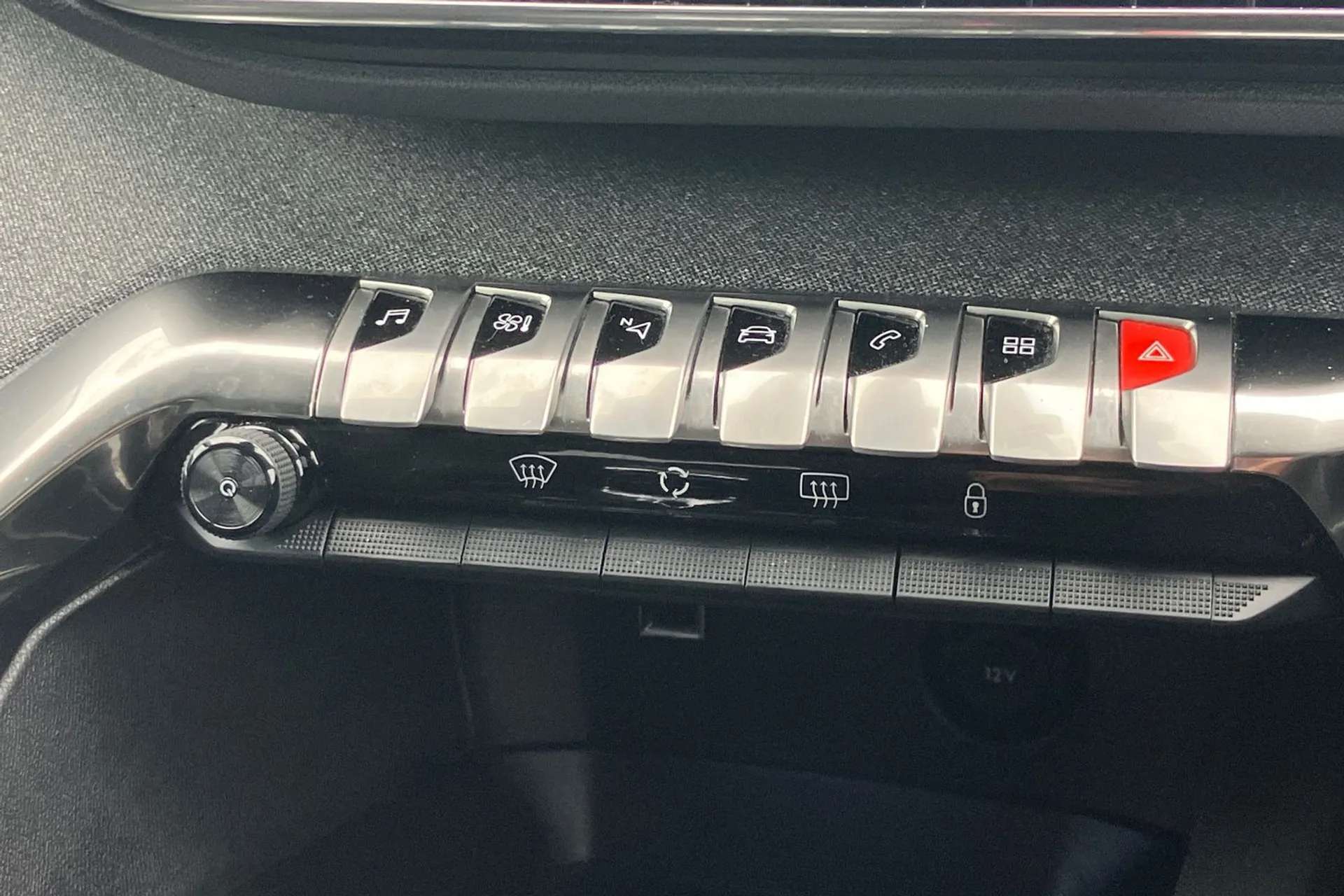 2021 PEUGEOT 3008 2021 PEUGEOT 3008