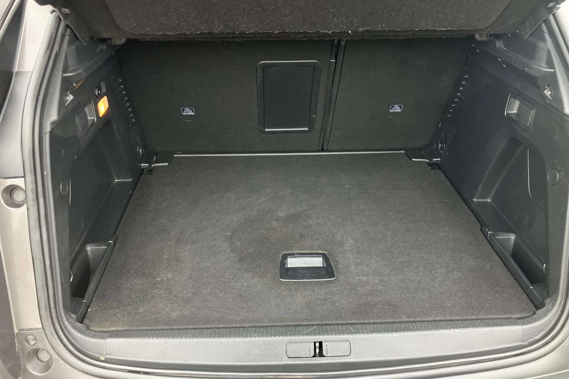 2021 PEUGEOT 3008 2021 PEUGEOT 3008