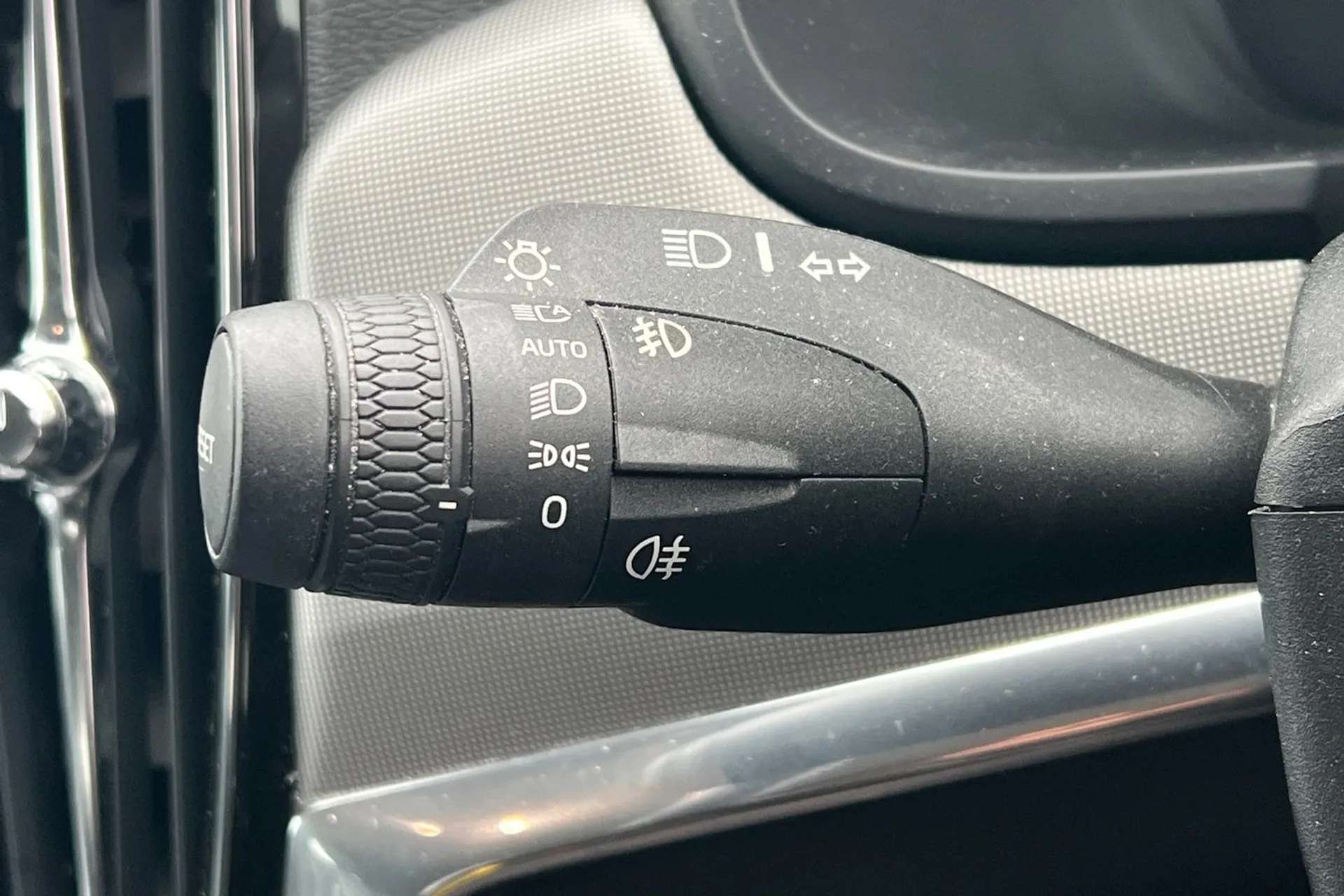 2021 VOLVO V90 2021 VOLVO V90