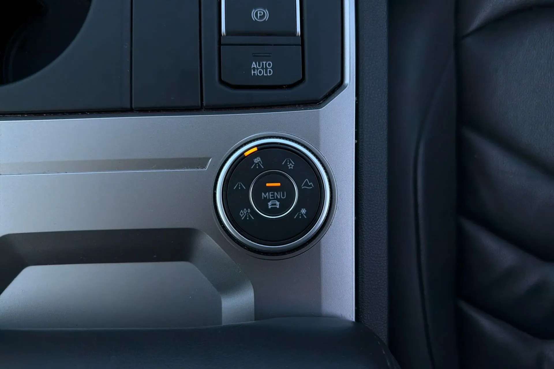 2019 VOLKSWAGEN TOUAREG 2019 VOLKSWAGEN TOUAREG