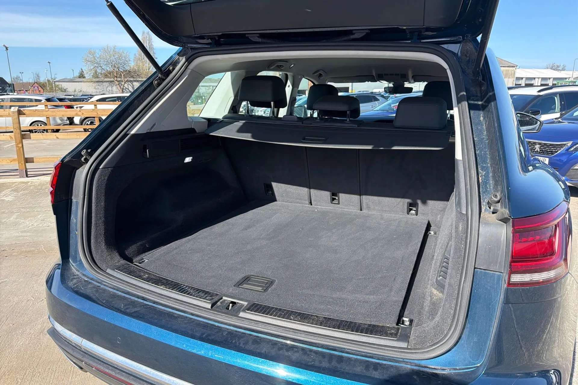 2019 VOLKSWAGEN TOUAREG 2019 VOLKSWAGEN TOUAREG