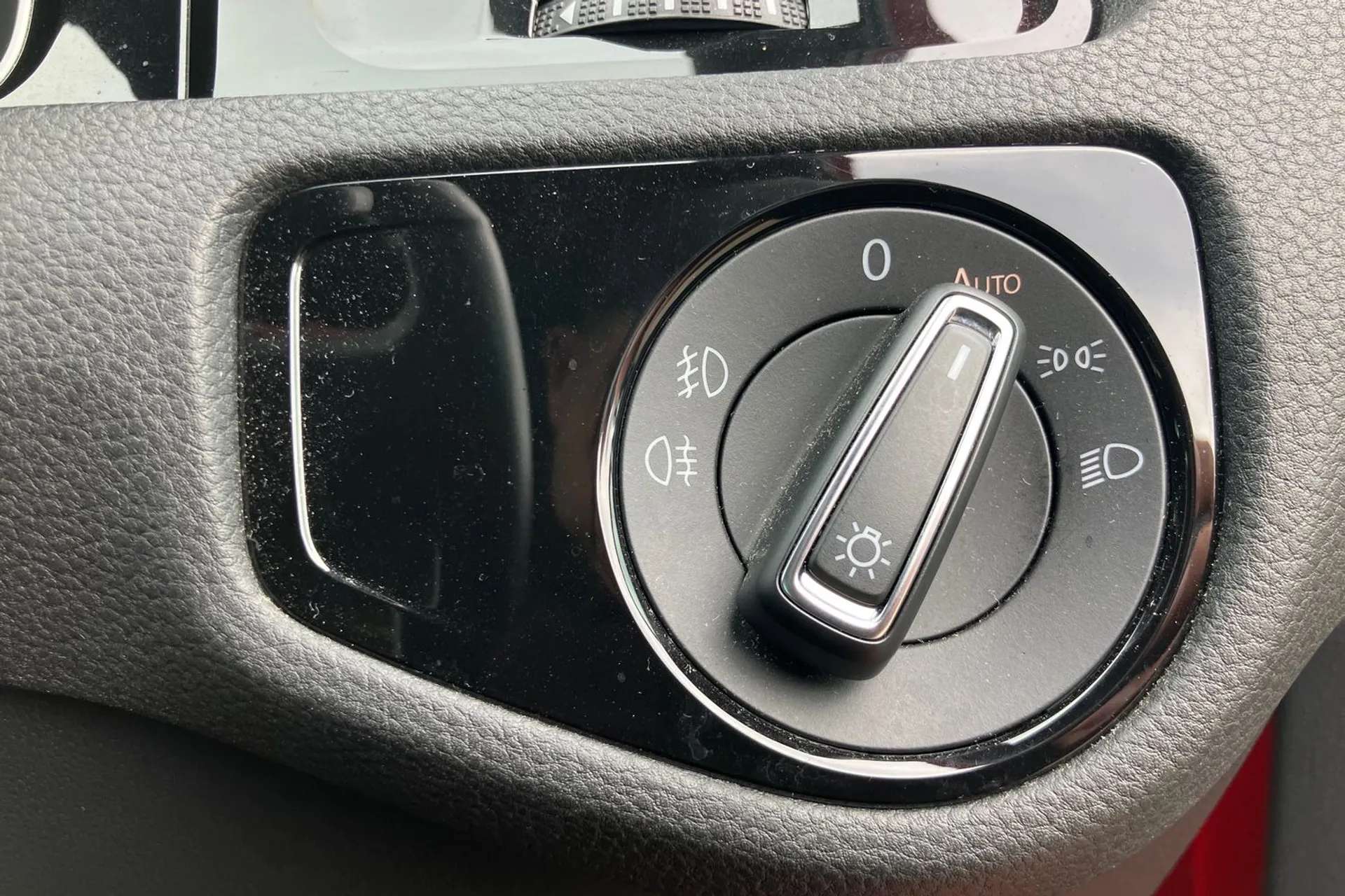 2019 VOLKSWAGEN GOLF 2019 VOLKSWAGEN GOLF