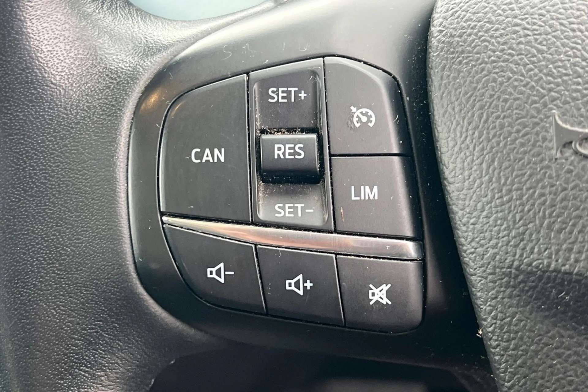 2020 FORD FOCUS 2020 FORD FOCUS