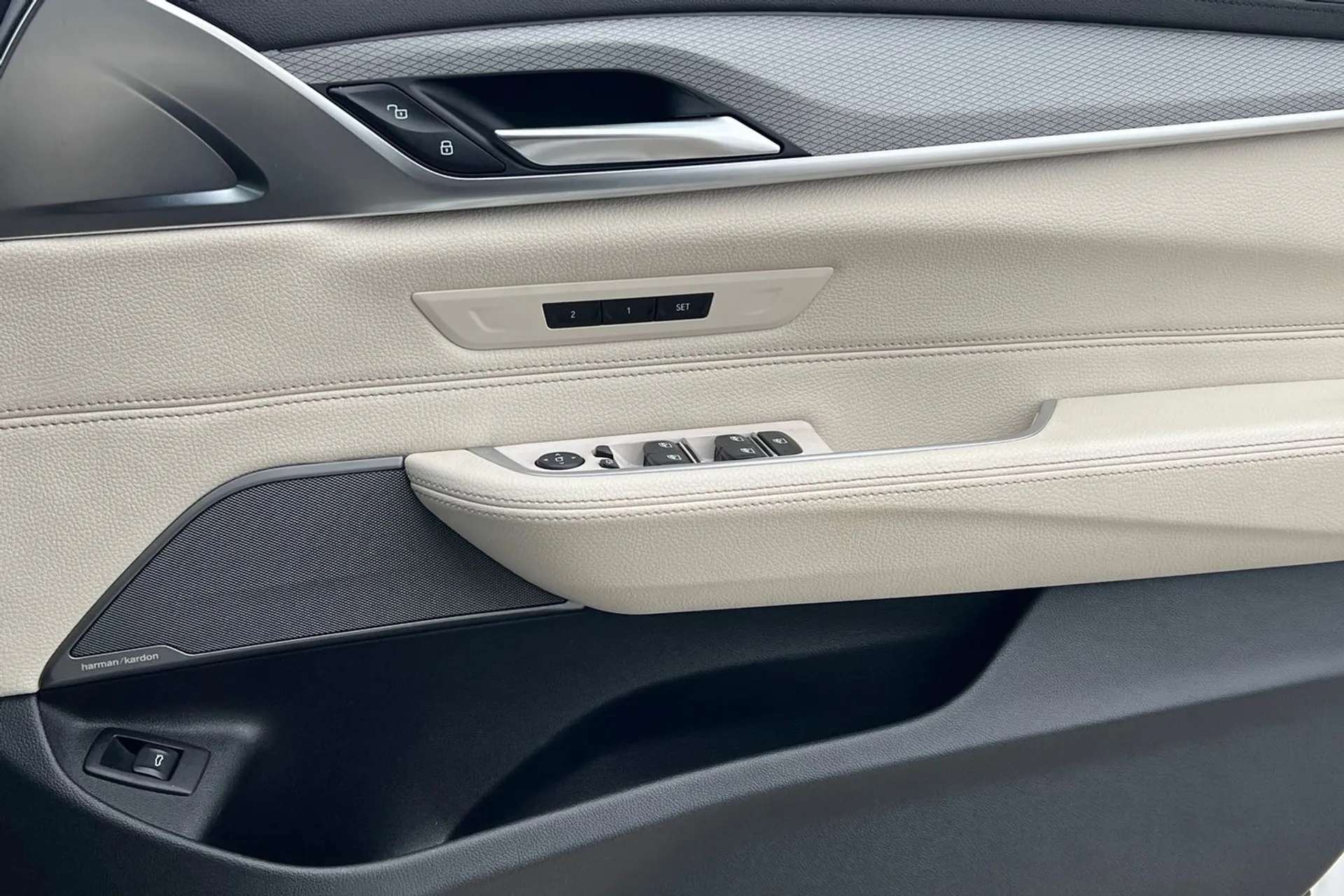 2018 BMW 6 SERIES GT 2018 BMW 6 SERIES GT