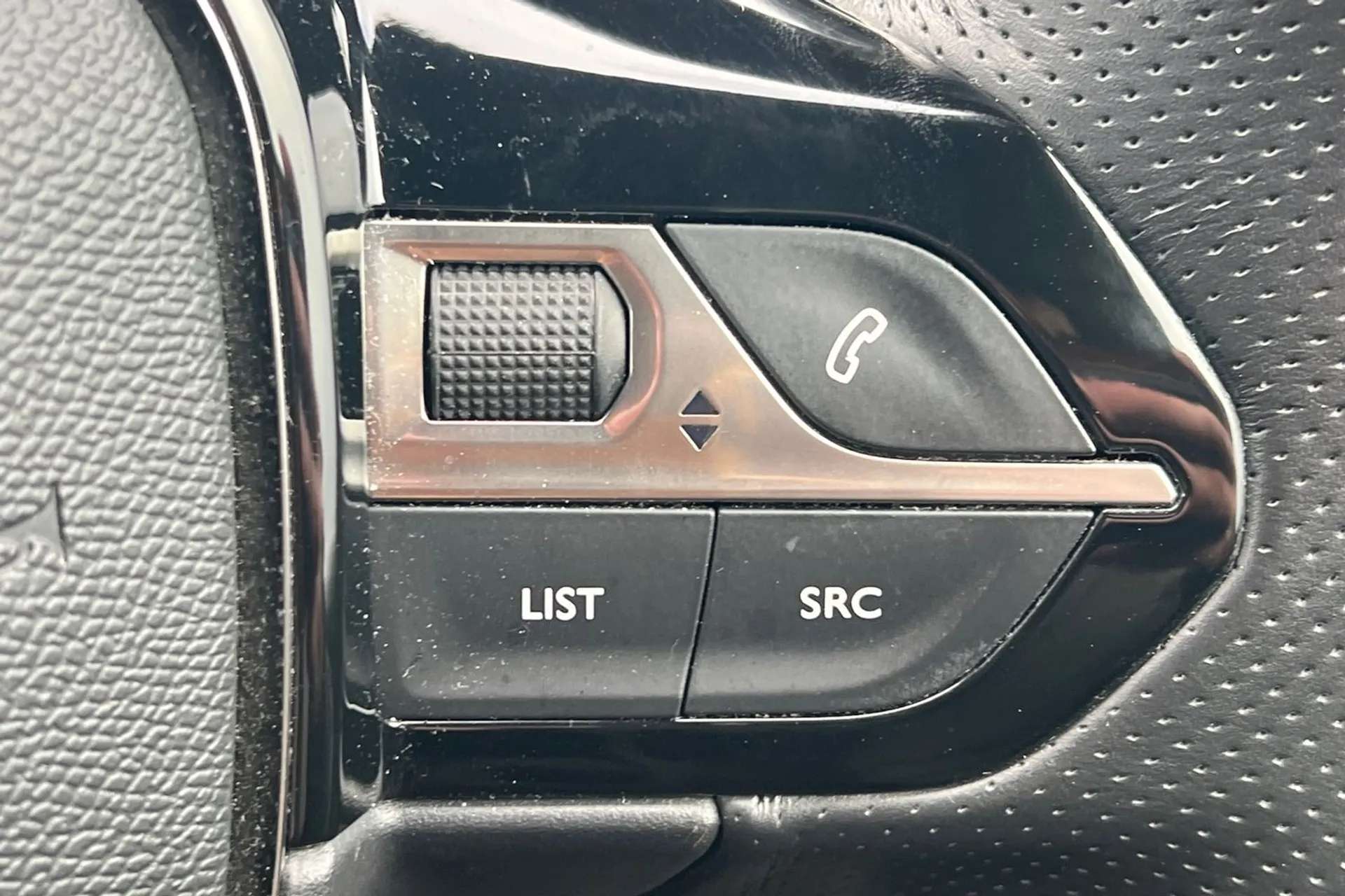 2020 PEUGEOT 208 2020 PEUGEOT 208