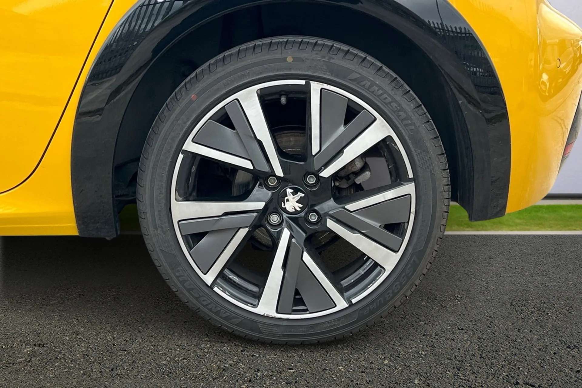 2020 PEUGEOT 208 2020 PEUGEOT 208