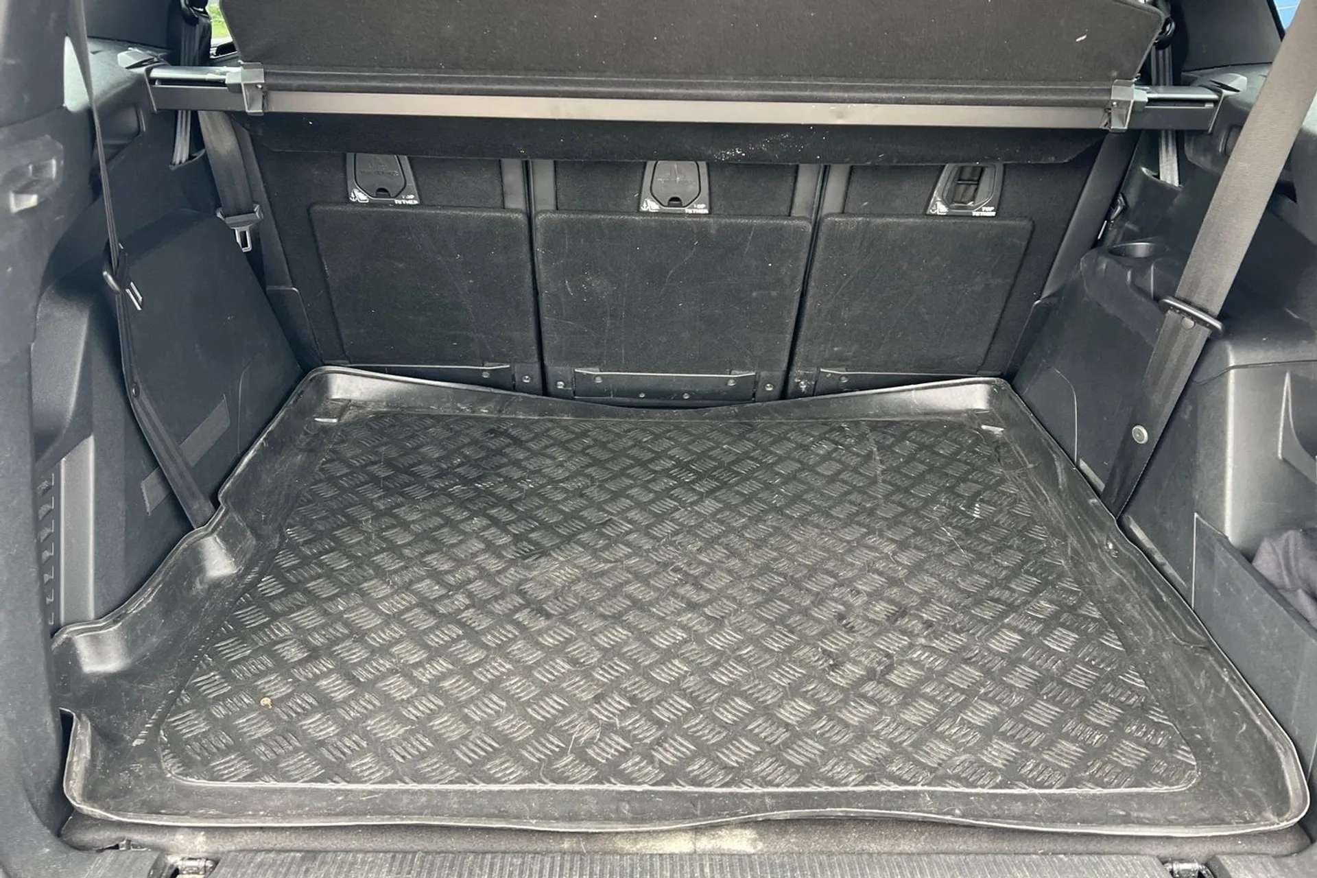 2019 PEUGEOT 5008 2019 PEUGEOT 5008